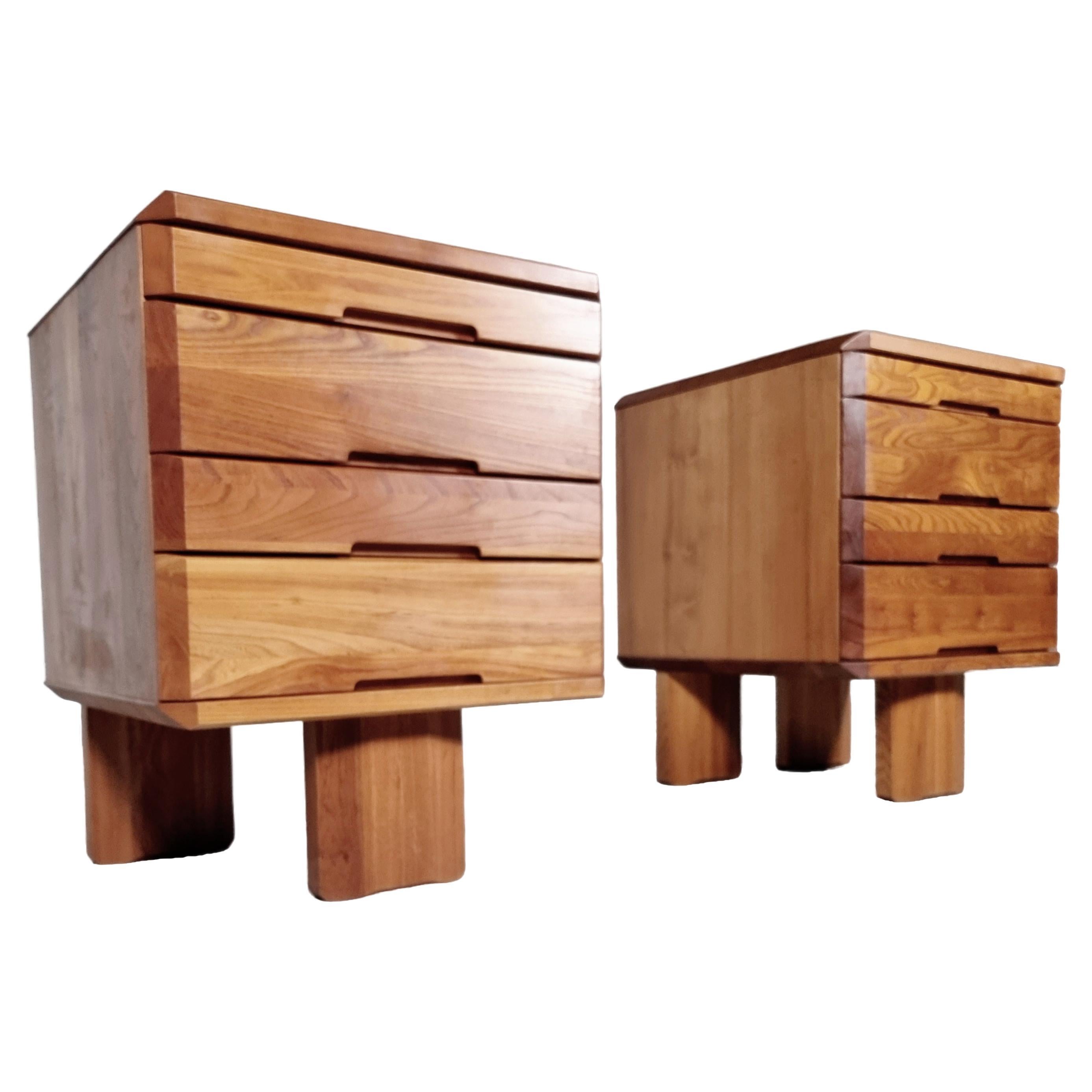 Set of 2 Pierre Chapo "R40" cabinets in solid Elm, France, 1970s For Sale