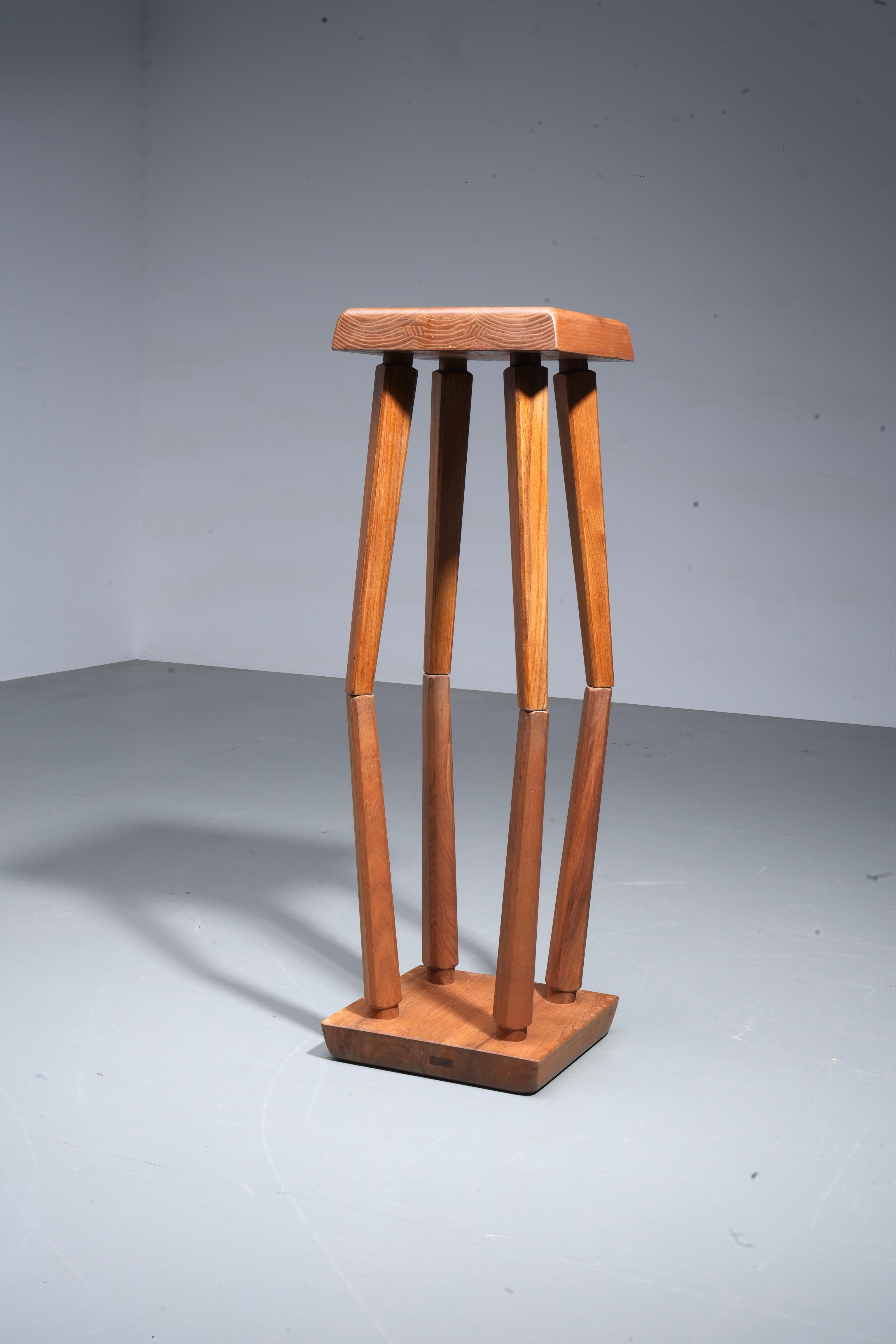 Ensemble de 2 tabourets Pierre Chapo S01 version ancienne patinée en orme, France, années 1970 en vente 1