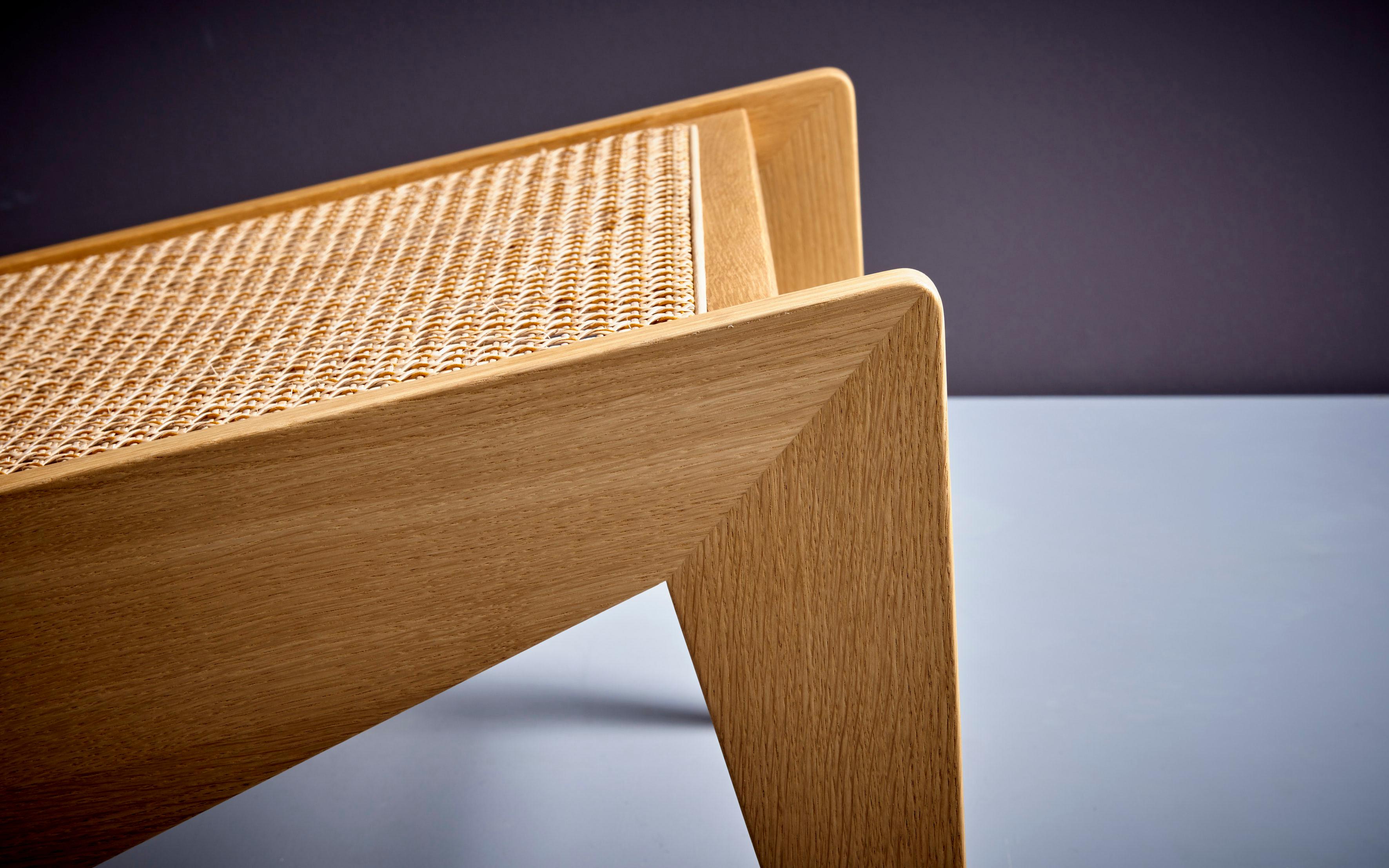 2er-Set Pierre Jeanneret Kangaroo-Stuhl aus Holz und Korbweide für Cassina im Angebot 5