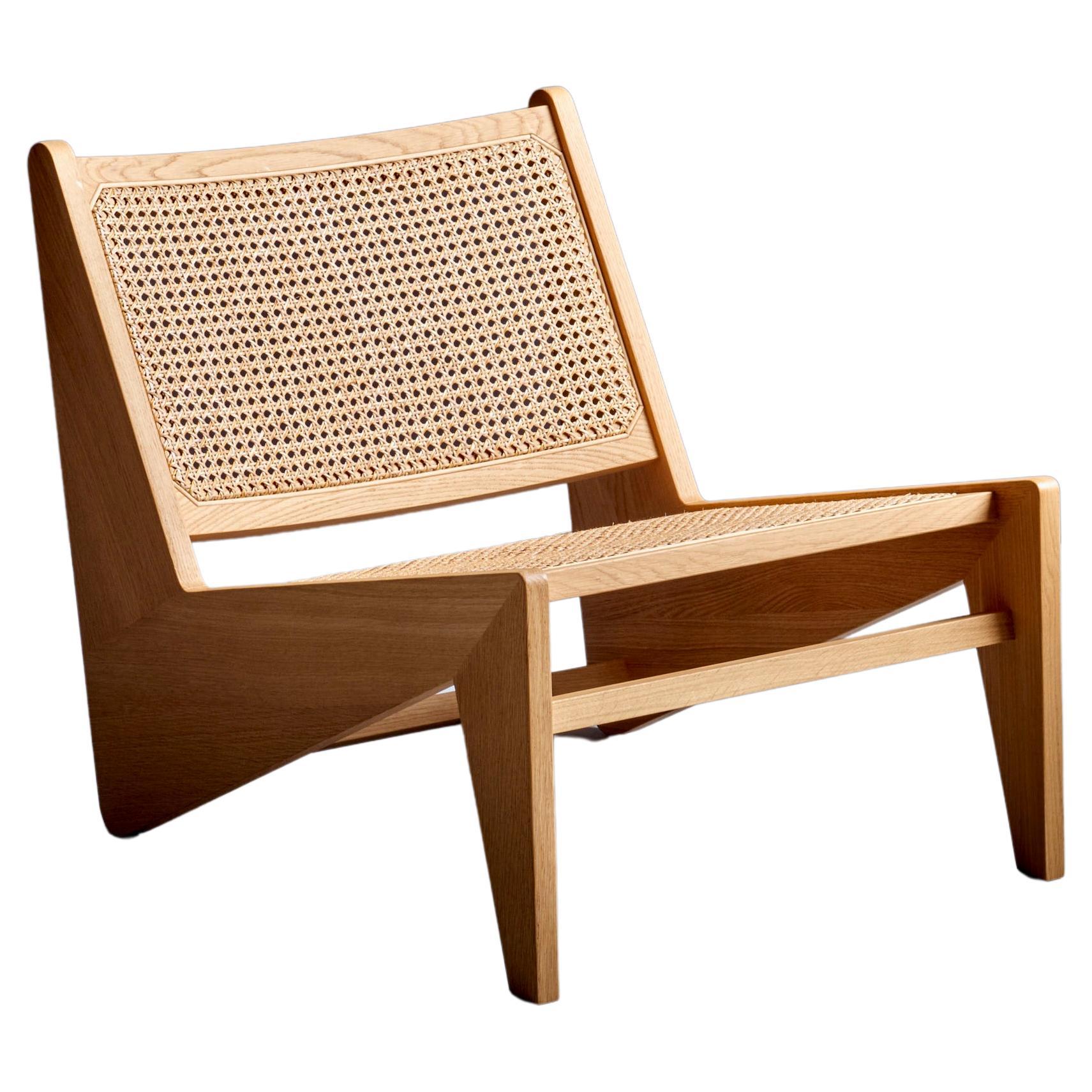 Set of 2 Pierre Jeanneret Kangaroo Chair in Wood and Wicker for Cassina For Sale