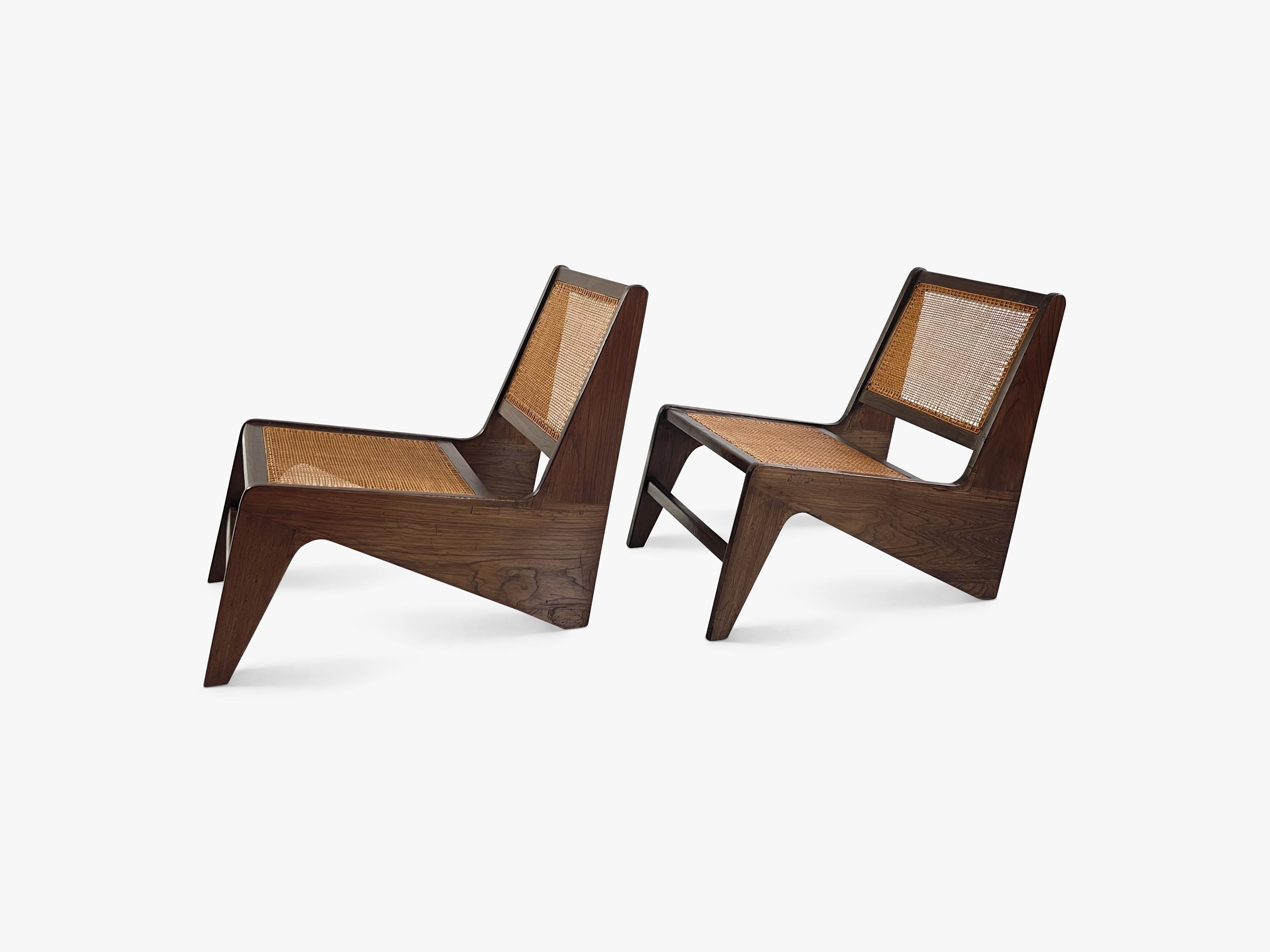 Experts on Pierre Jeanneret and Le Corbusier take note. 

These striking examples show several unique characteristics. Specifically, they are each designed with four matching wood “lock” corner pieces. These locks were utilized to strengthen the