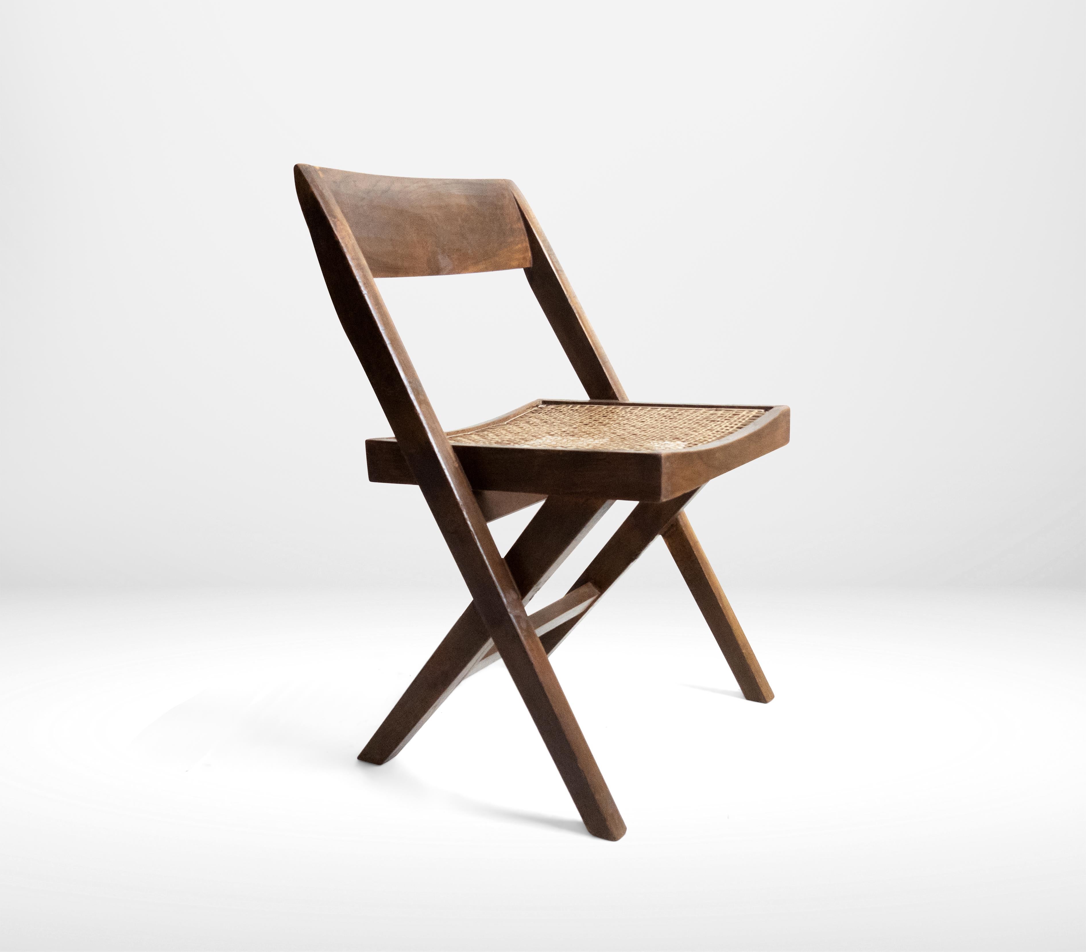 Moderne Ensemble de 2 chaises de bibliothèque Pierre Jeanneret en vente