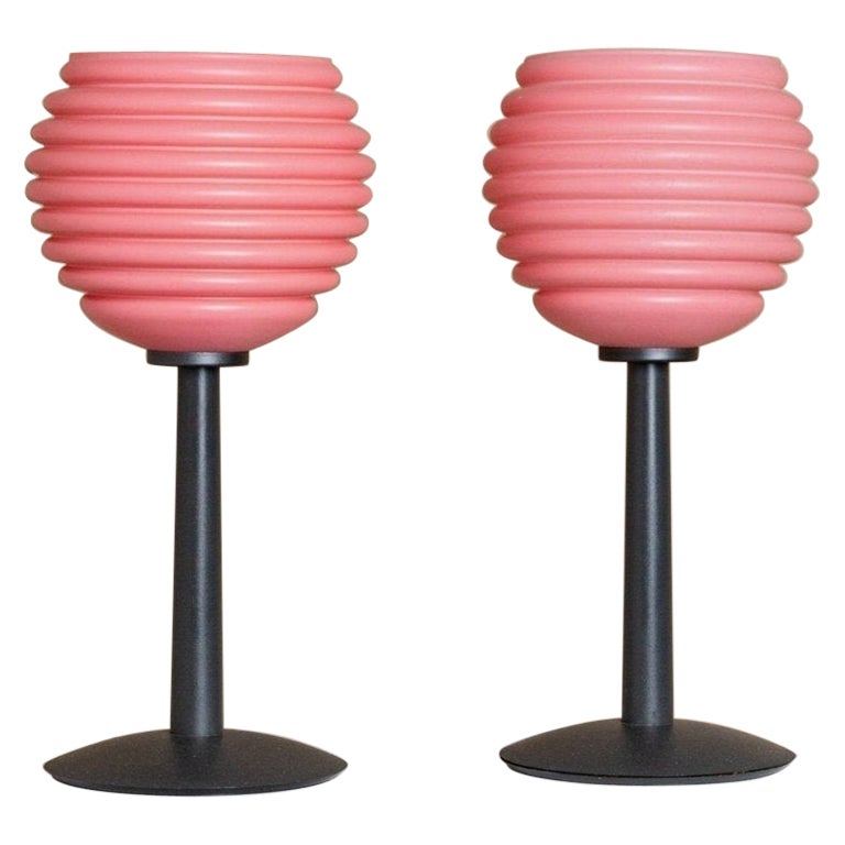 Juego de 2 Lámparas de Mesa de Cristal Rosa Diseño Space Age Italia, Años 80 en venta