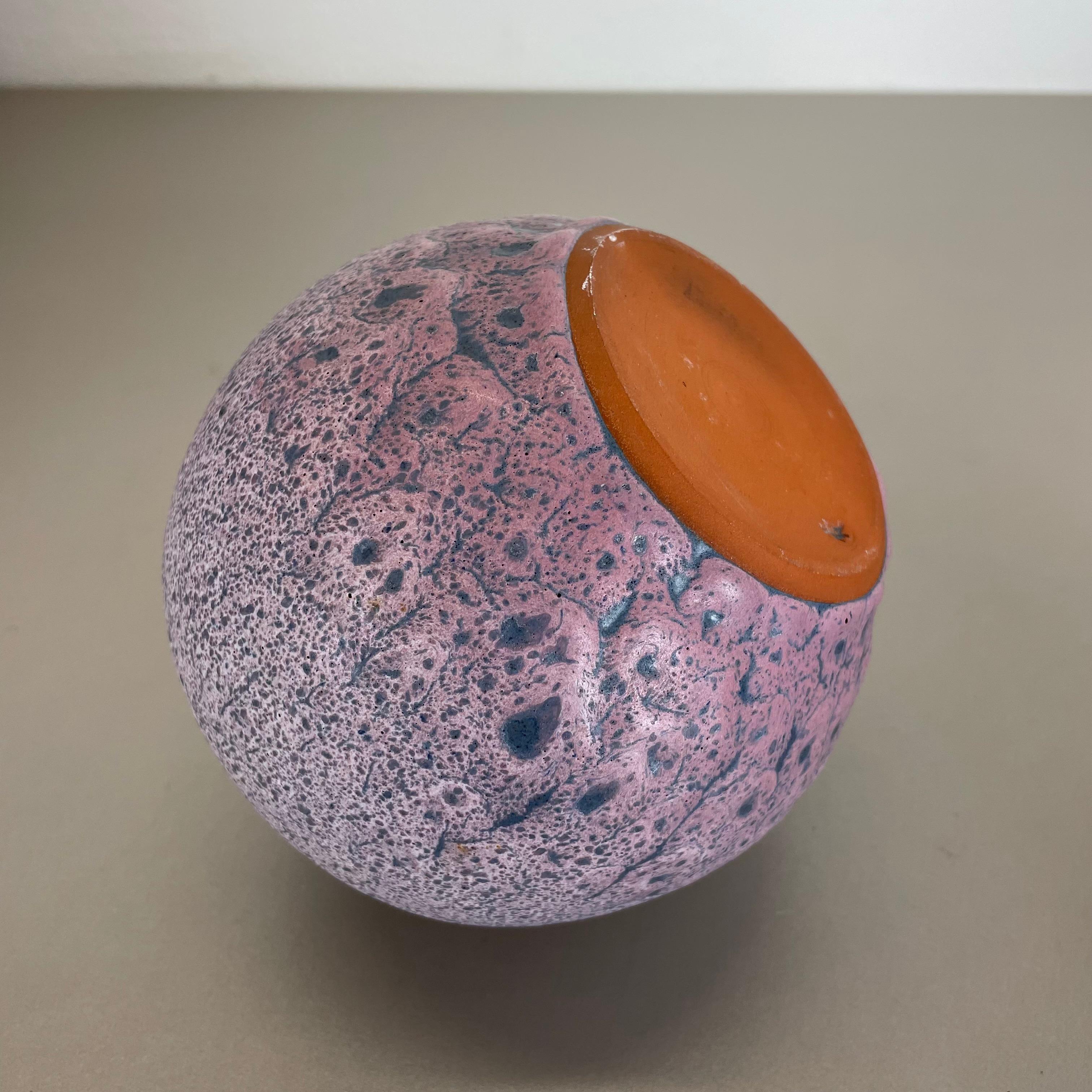 Set of 2 Pink Purple Ceramic Pottery Vase Objects by Römhild, GDR Germany 1970 For Sale 9