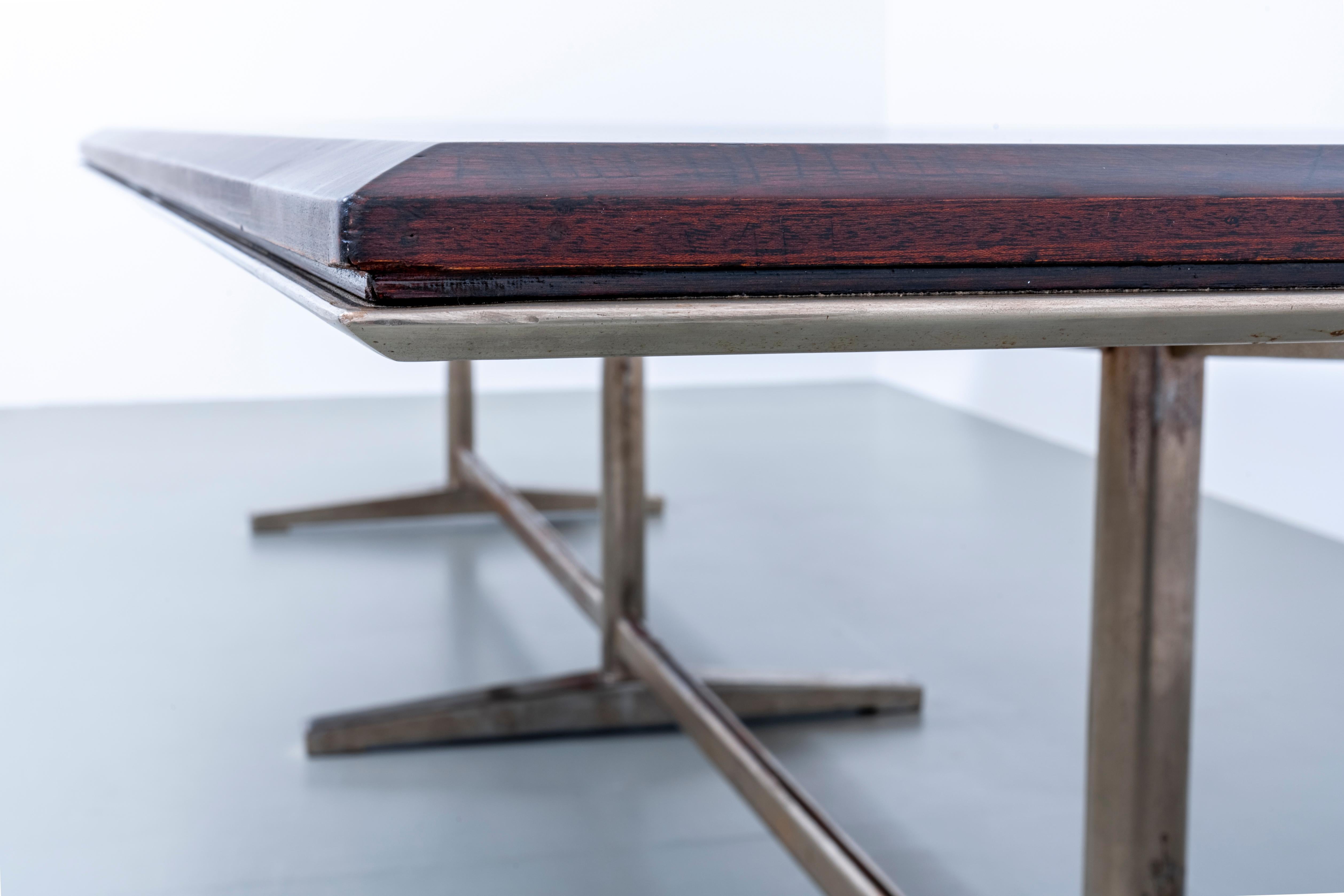 Set of 2 'Pirellone' Rosewood Direction Tables by Gio Ponti for RIMA Italy, 1958 In Good Condition In Amsterdam, NL