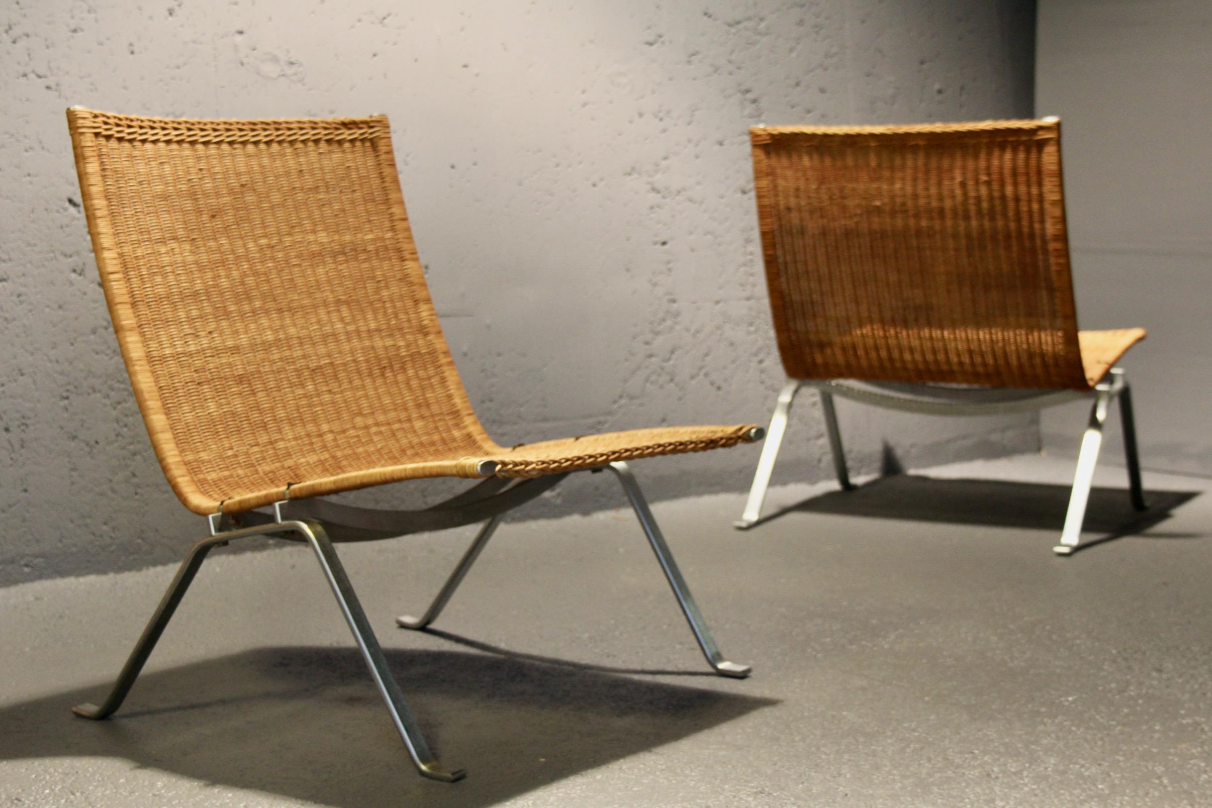 Set di 2 sedie PK 22 di Poul Kjaerholm per E. Kold Christensen, Danimarca, 1955 in vendita 1