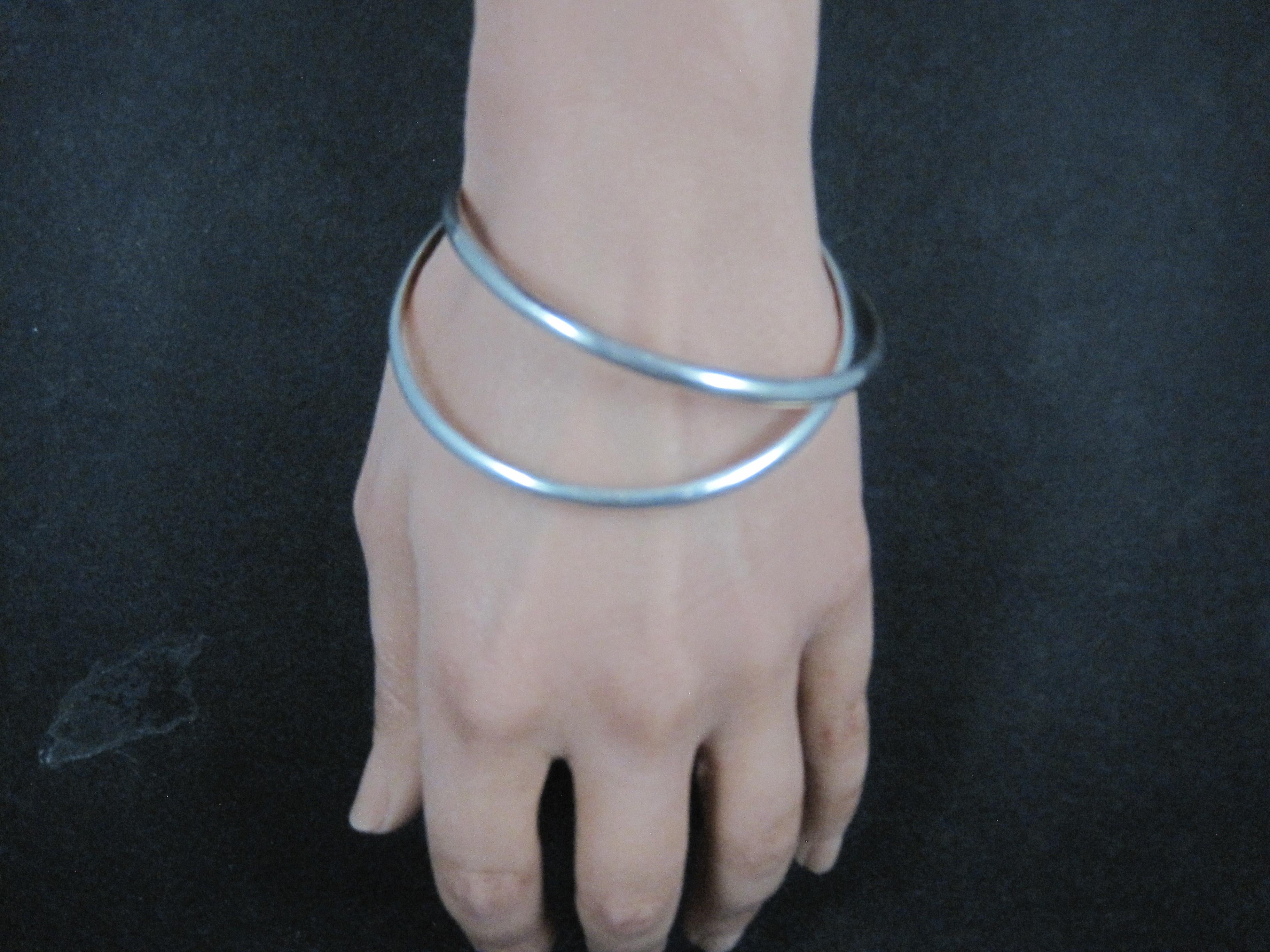 Set di 2 braccialetti semplici Navajo in argento sterling da 7,75