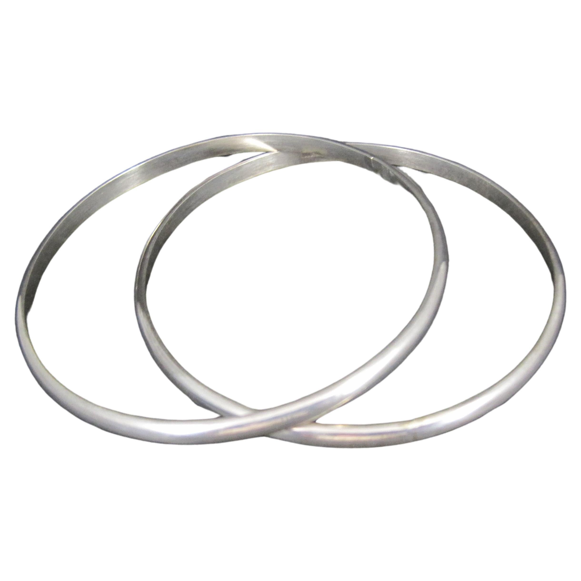 Set of 2 Plain Navajo Bangle Bracelets Sterling Silver 7.75" (en anglais)