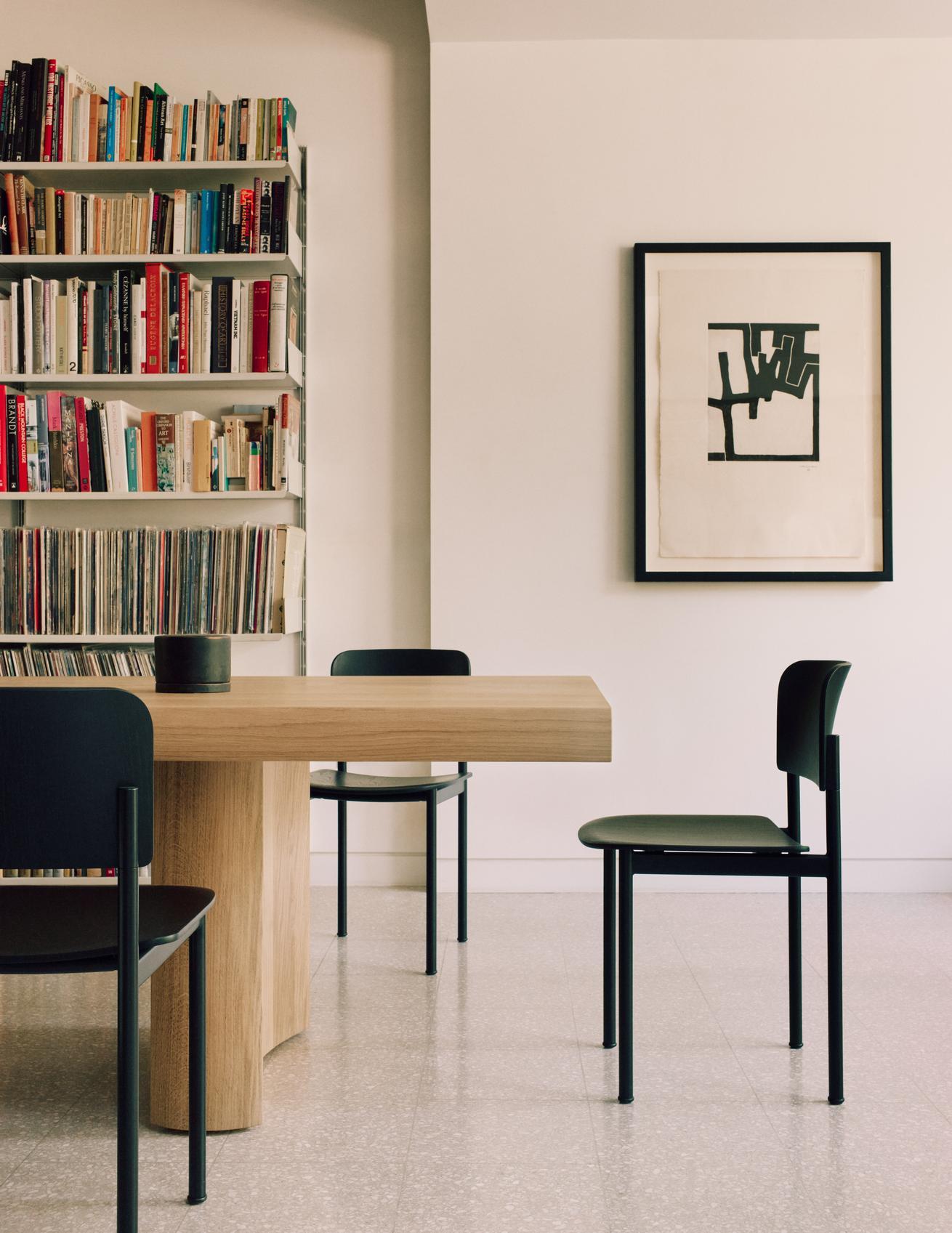 With its surprisingly minimal footprint and generous comfort, the Plan Chair is ideal for modern spaces that invite a variety of uses, from extensive hospitality and office applications to everyday living. 

While sturdy and tested for extreme