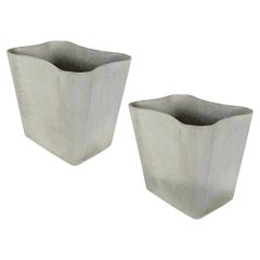 Vintage Set of 2 Planters Mira  by Alfred Häberli and Christophe Marchand for Eternit 