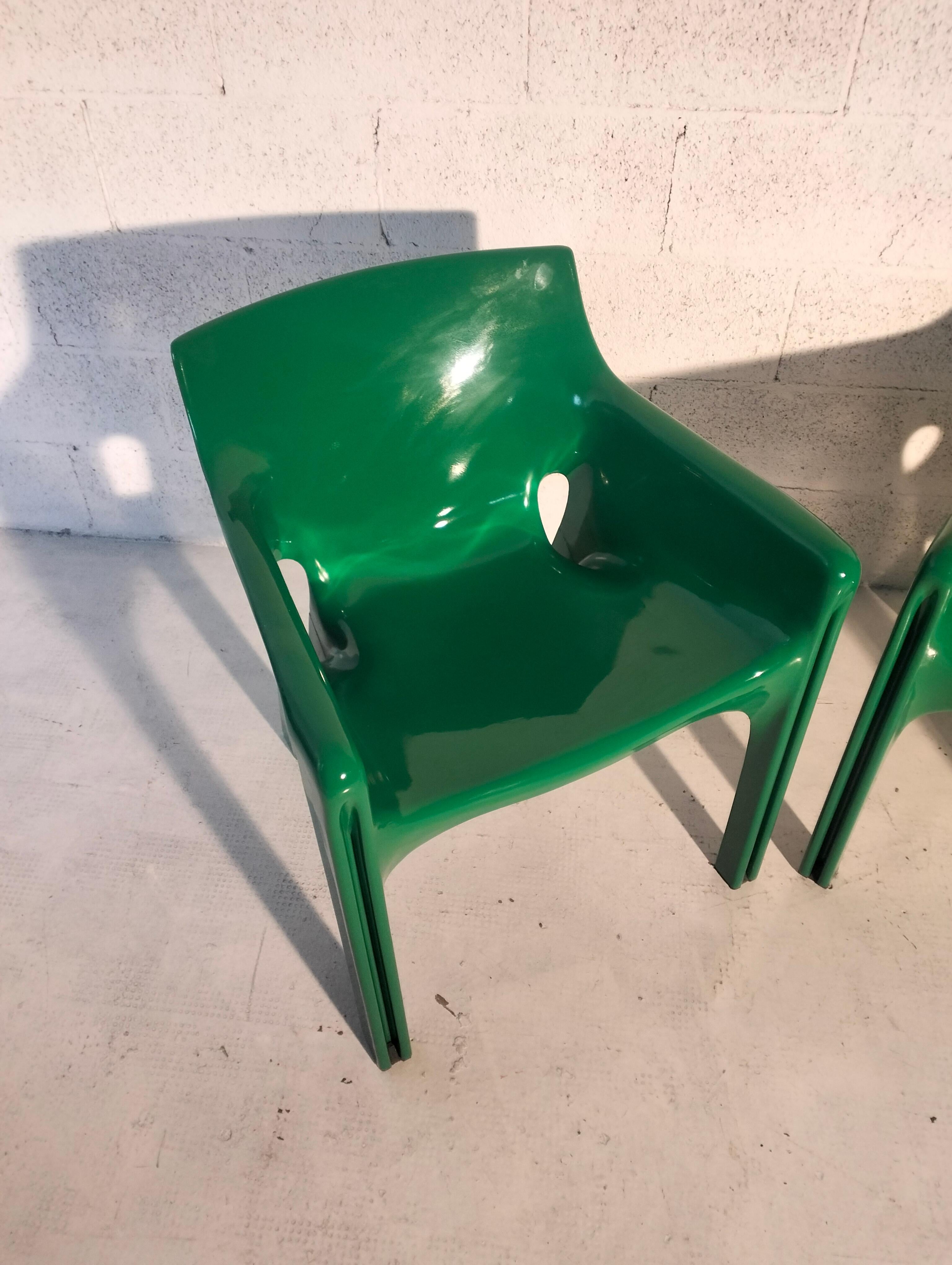 Italian Set of 2 plastic armchairs Gaudì mod. by V. Magistretti for Artemide  70's For Sale