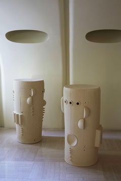 Lote de 2 Mesas bajas Podium by Olivia Cognet