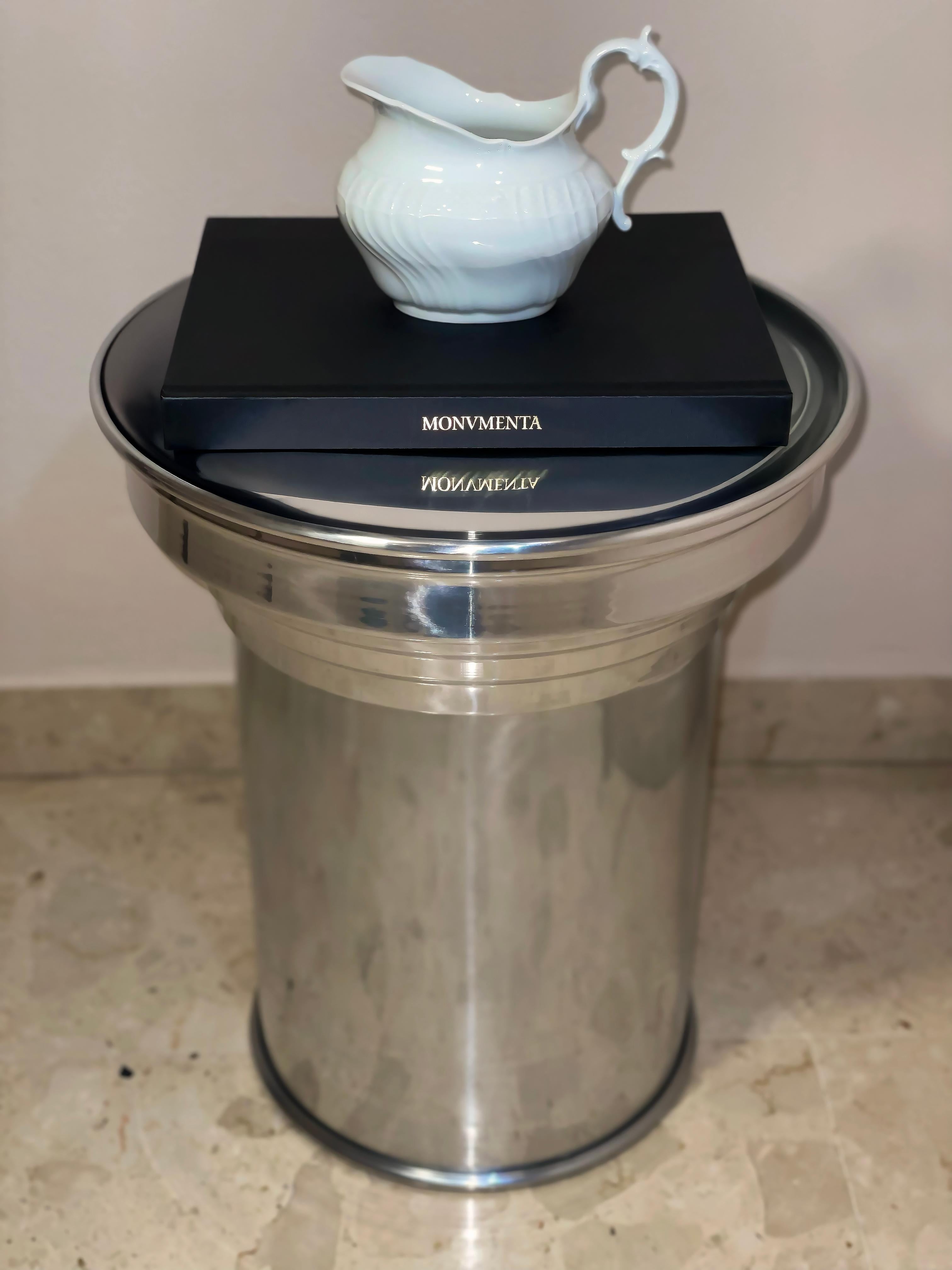 Set of 2 - Polished Metal Capitello Side Table, Italian Design, in stock For Sale 2