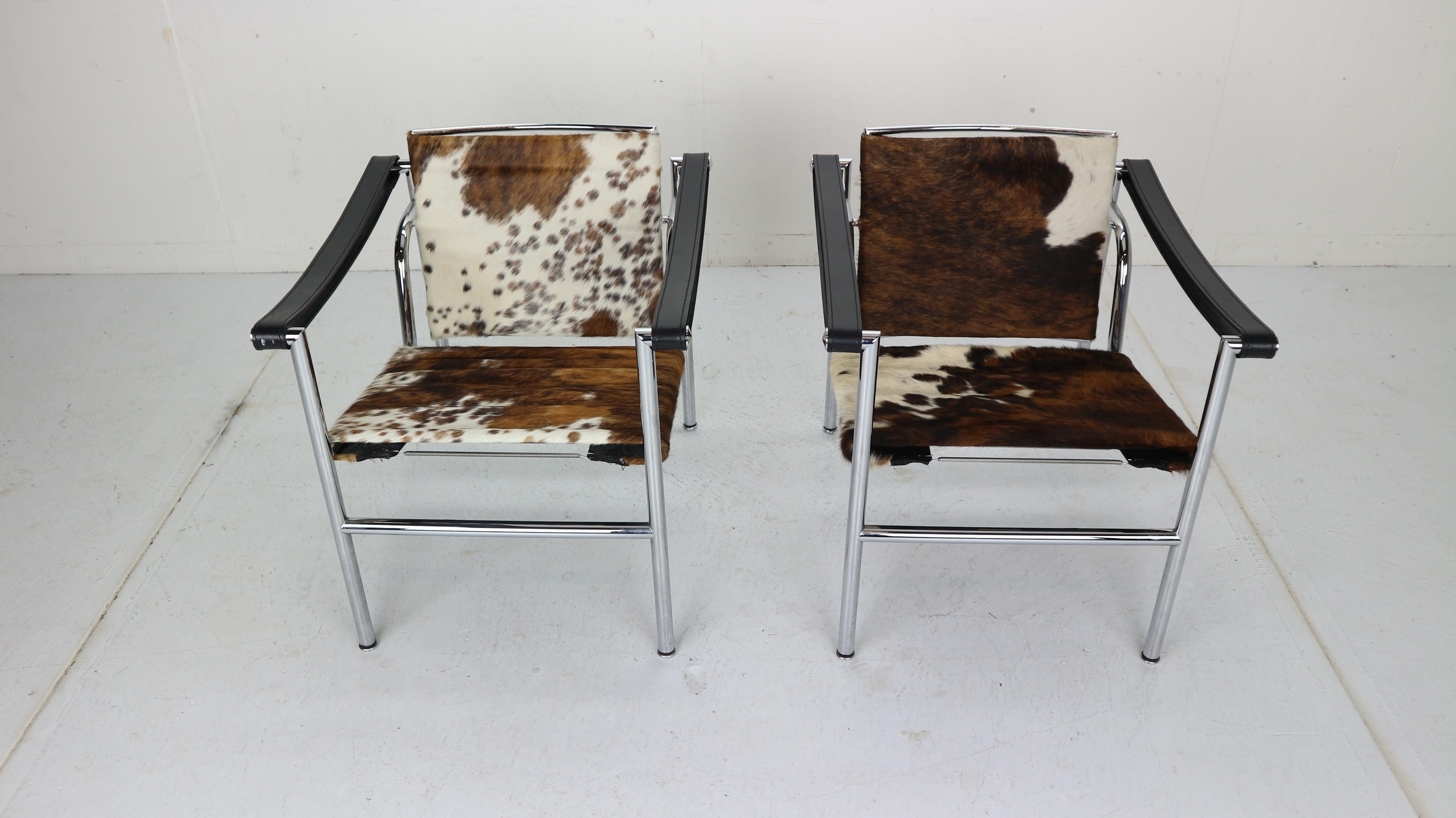 Italian Set of 2 Pony Skin Armchairs Model, LC1 by Le Corbusier for Cassina, 1970s Italy