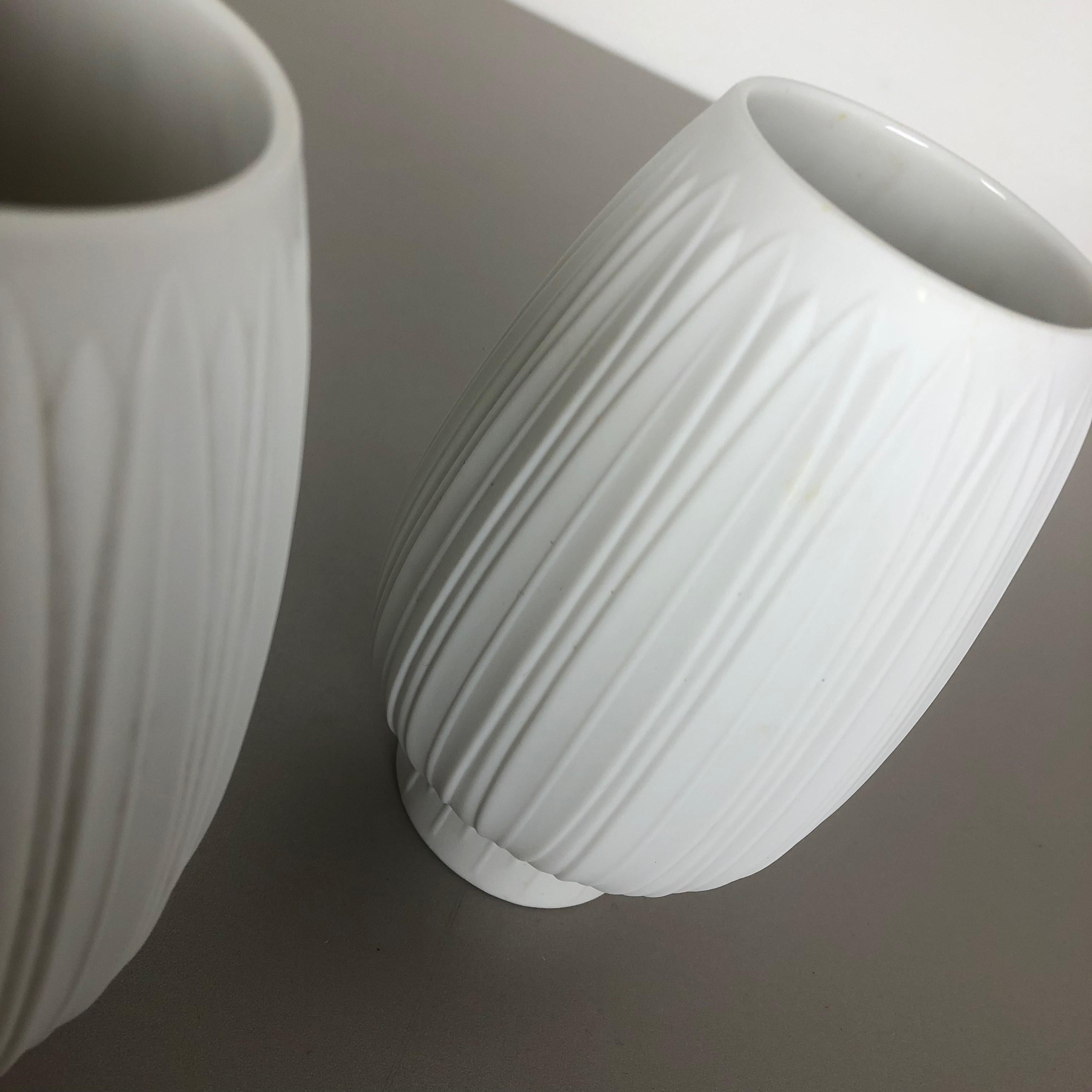 Set di 2 vasi in porcellana Op Art 