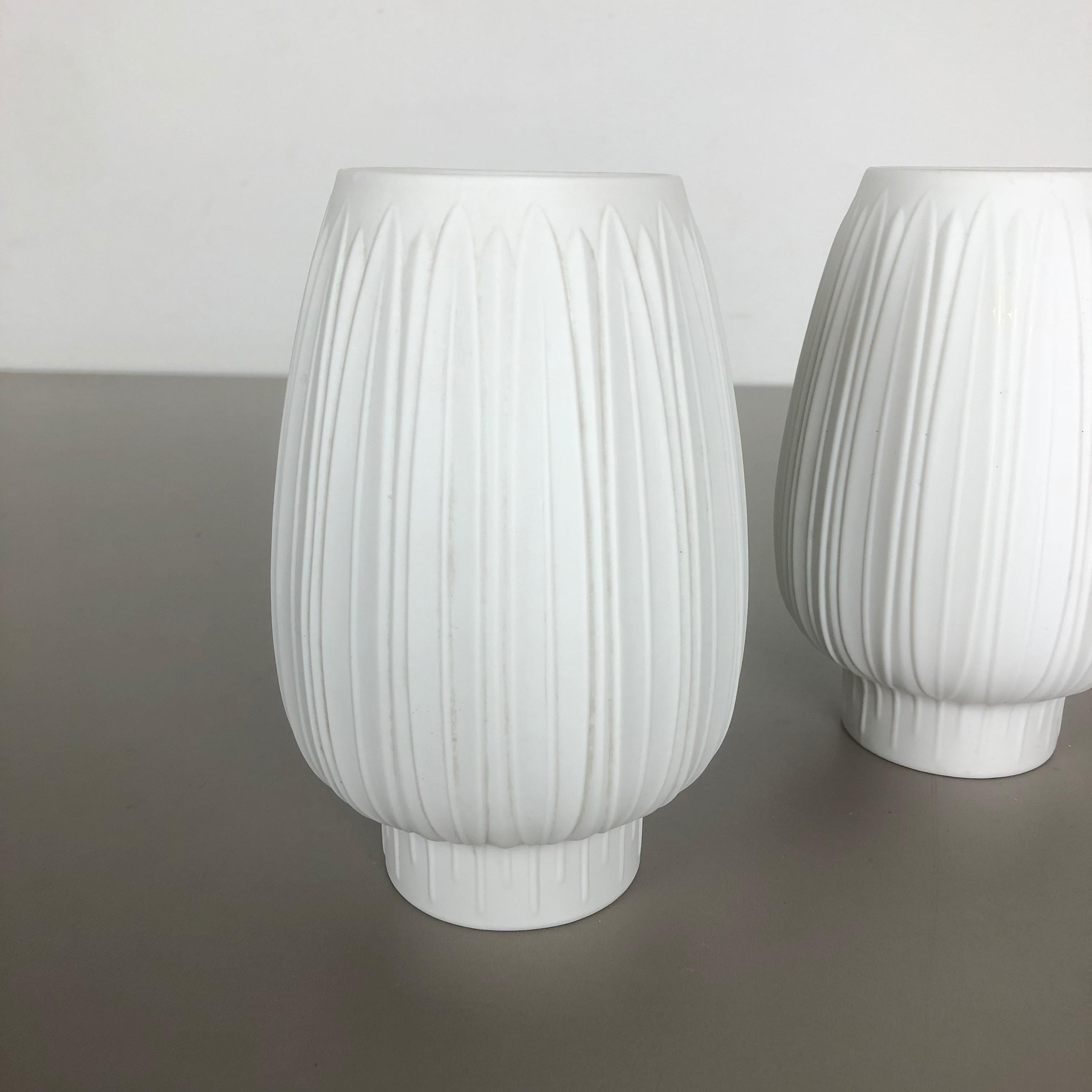 Set di 2 vasi in porcellana Op Art 