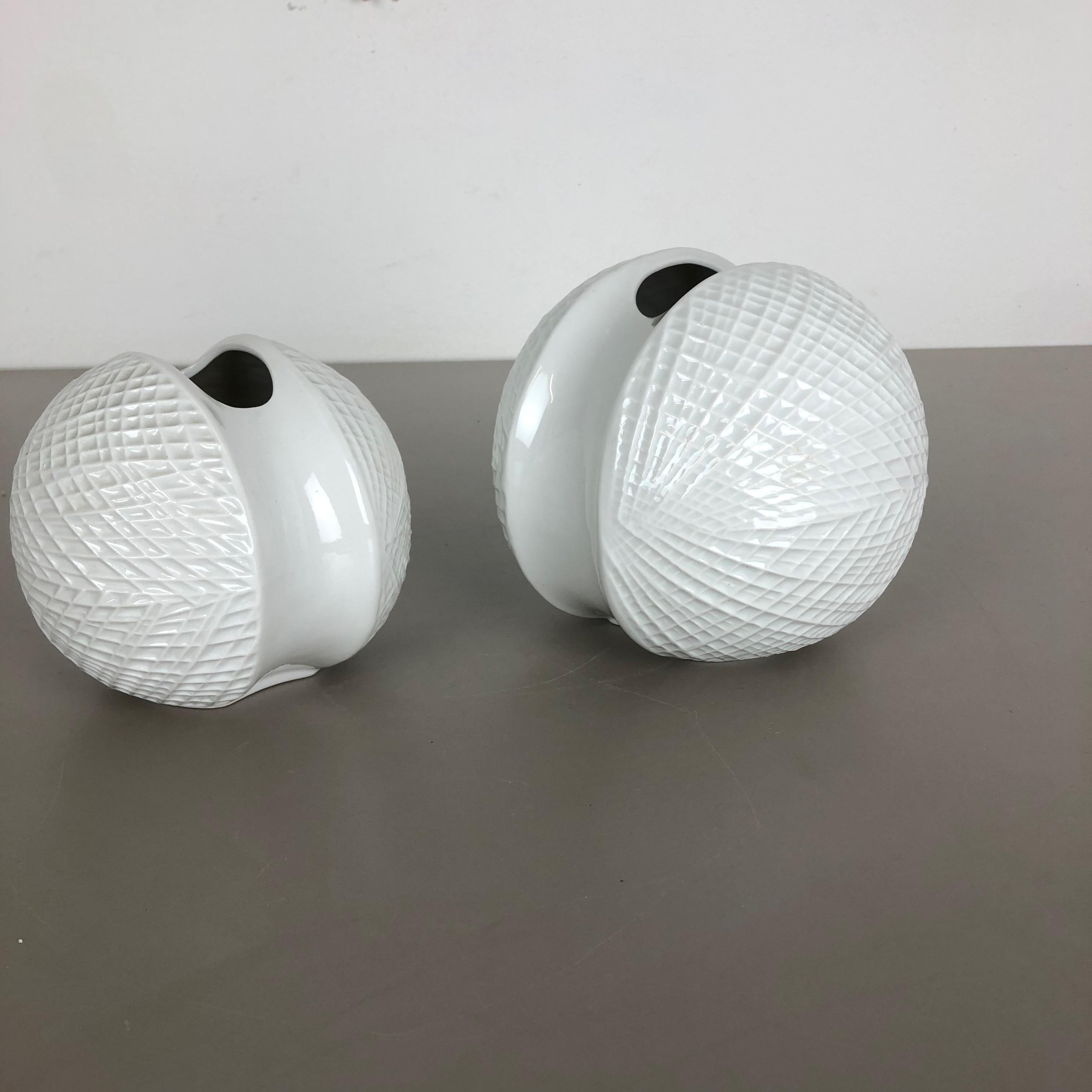 Set of 2 Porcelain Op Art 