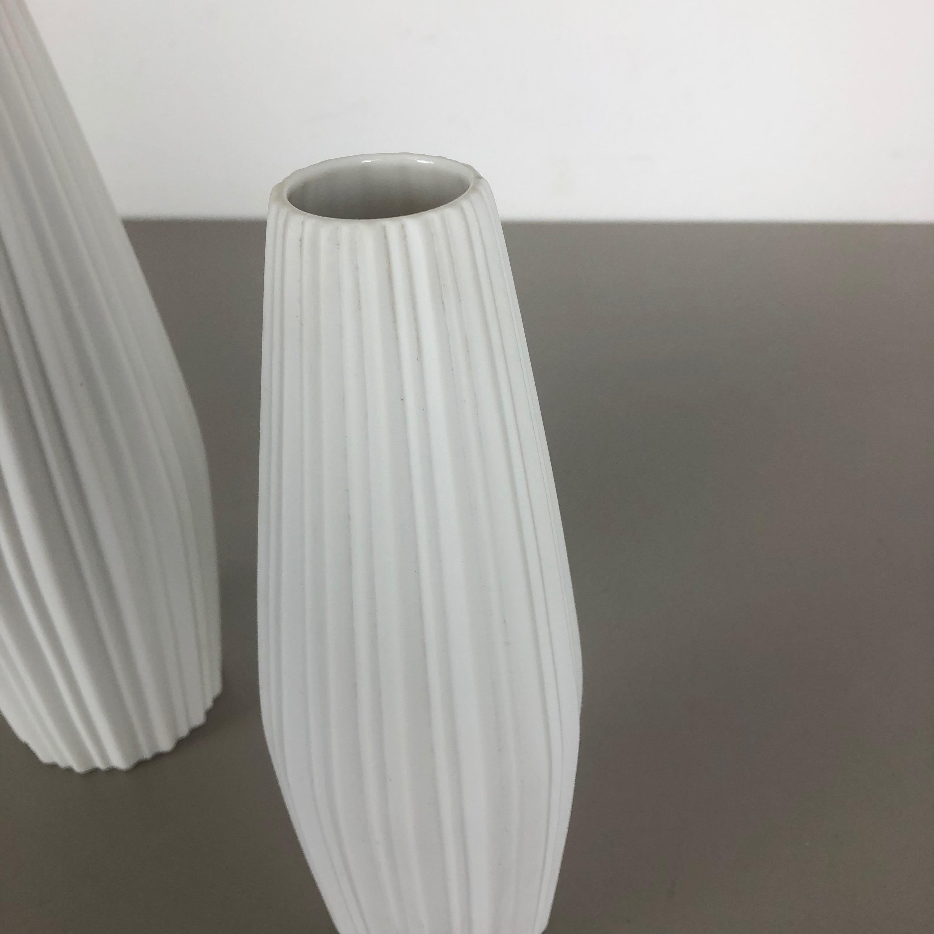 Ensemble de 2 vases «LINES » en porcelaine d'art optique de Heinrich Selb, Allemagne, 1970 en vente 5