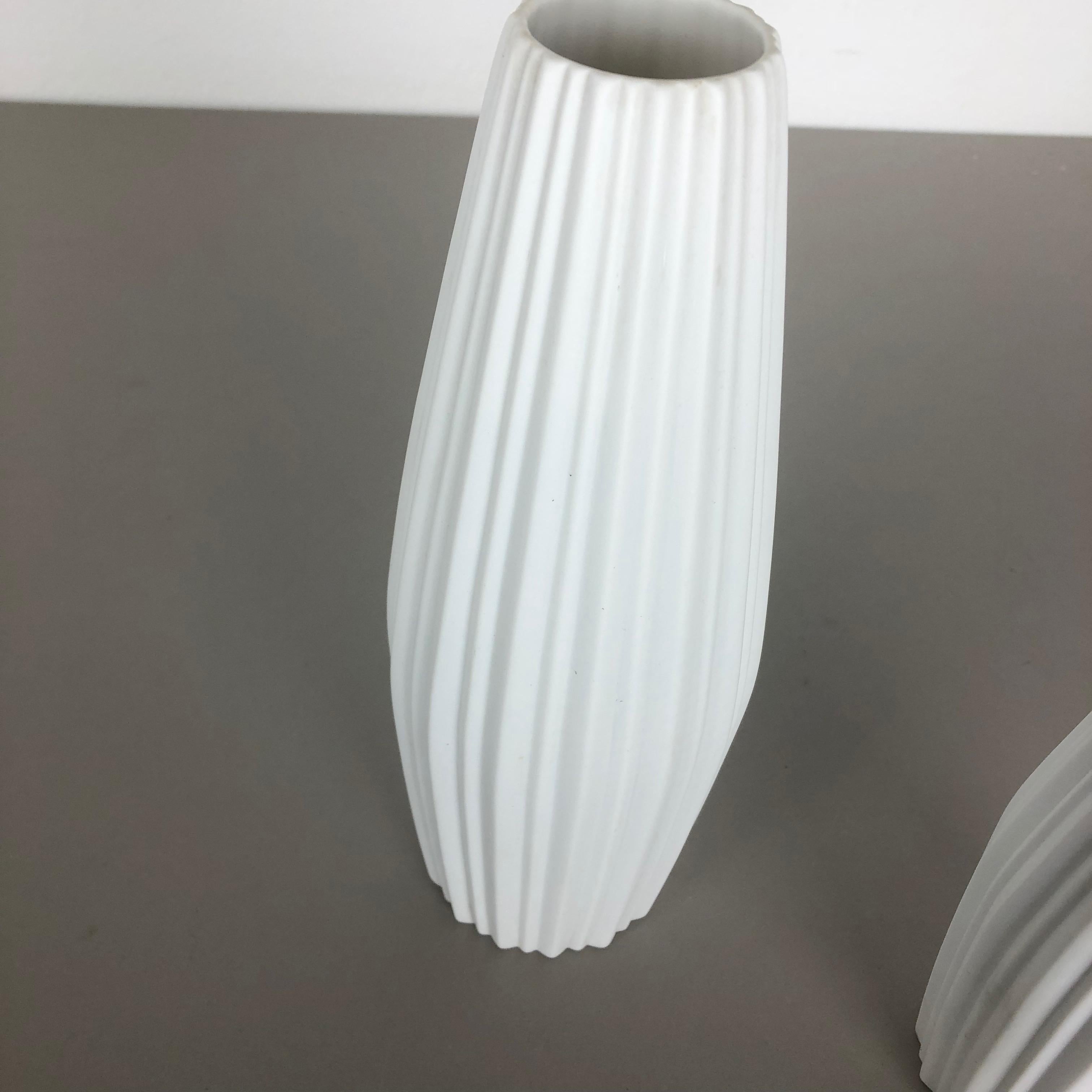 Porcellana Set di 2 vasi in porcellana Op Art 