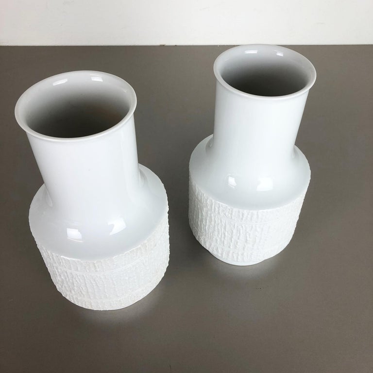 Mid-Century Modern Set of 2 Porcelain Op Art Vase by Richard Scharrer for Thomas, Germany, 1970s For Sale