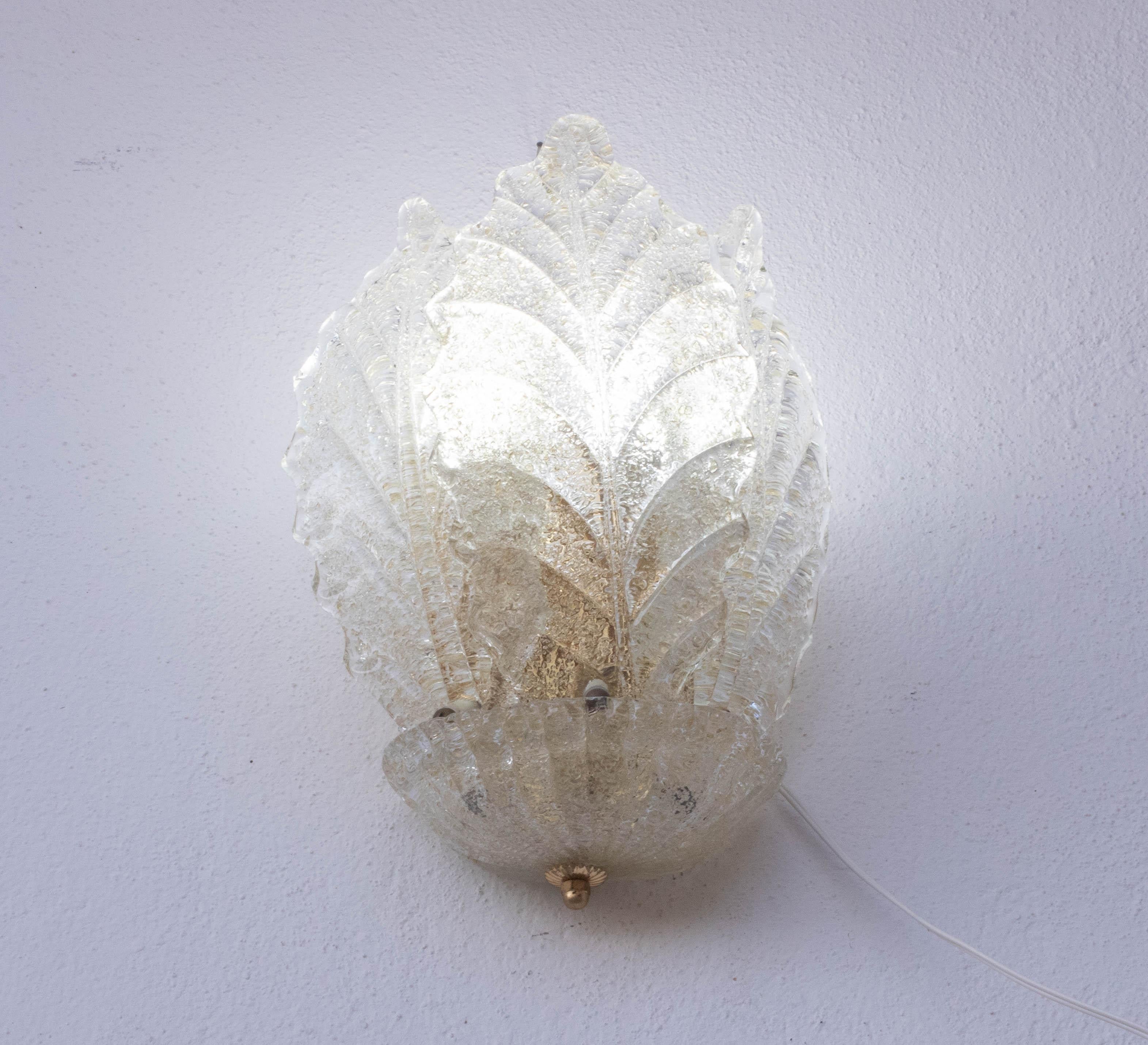 2er-Set Portofino, Elegante Murano Wandleuchte Transparent und Blattgold, 1970 (Europäisch) im Angebot