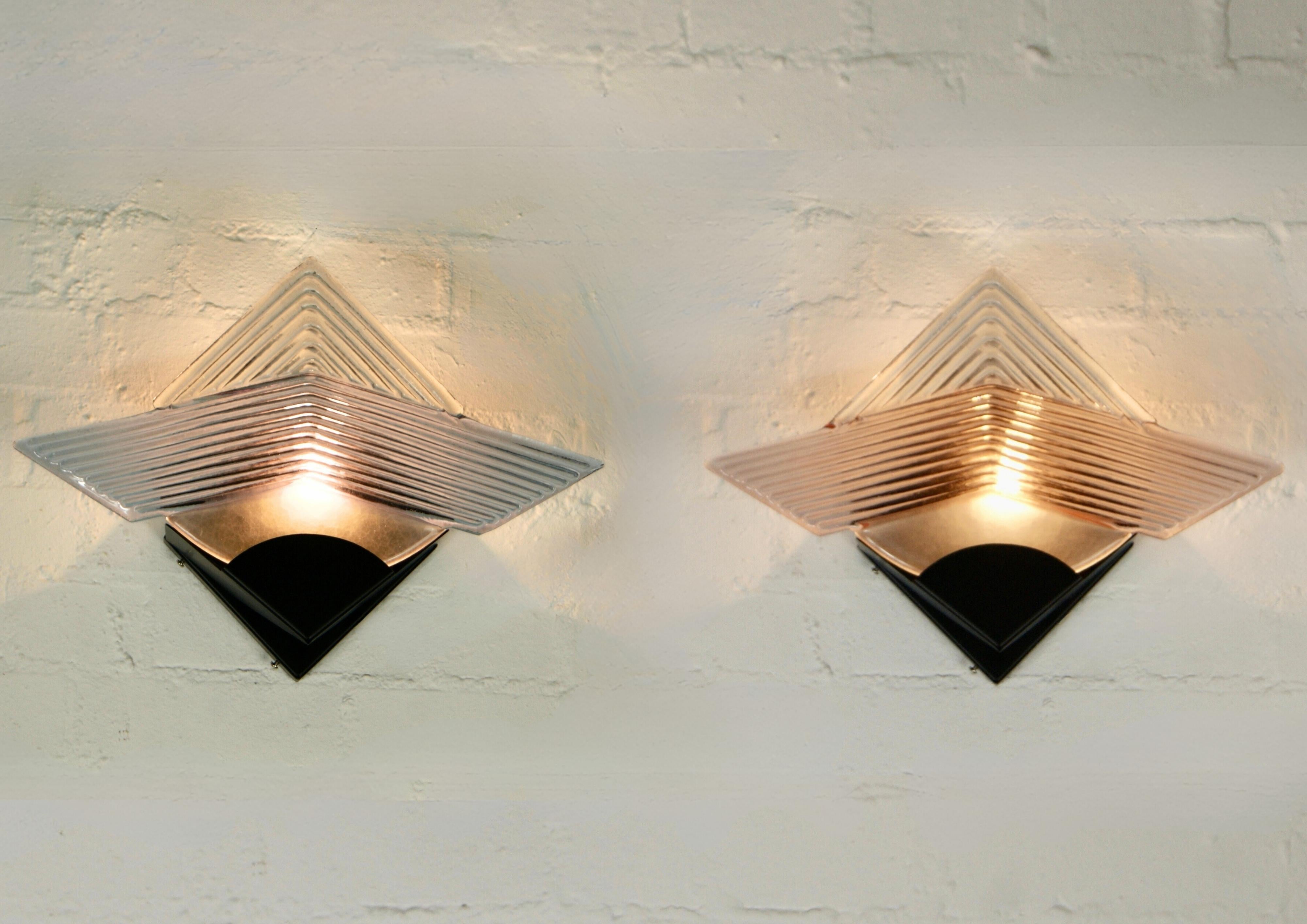 Other FREDERICO DI MAJO Set of 2 Post-Modern Murano Glass Wall Sconces Large 1970s For Sale