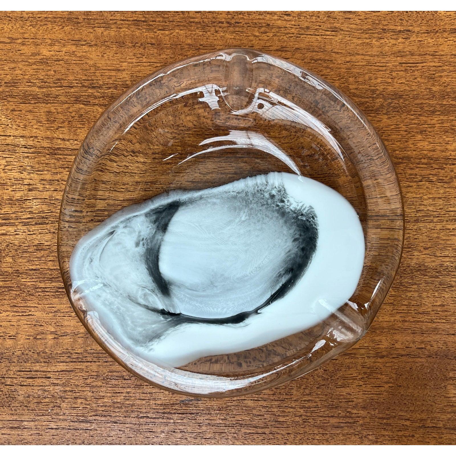 Ensemble de 2 cendriers en verre d'art postmoderne par Hans Jürgen Richartz, années 1980 en vente 1