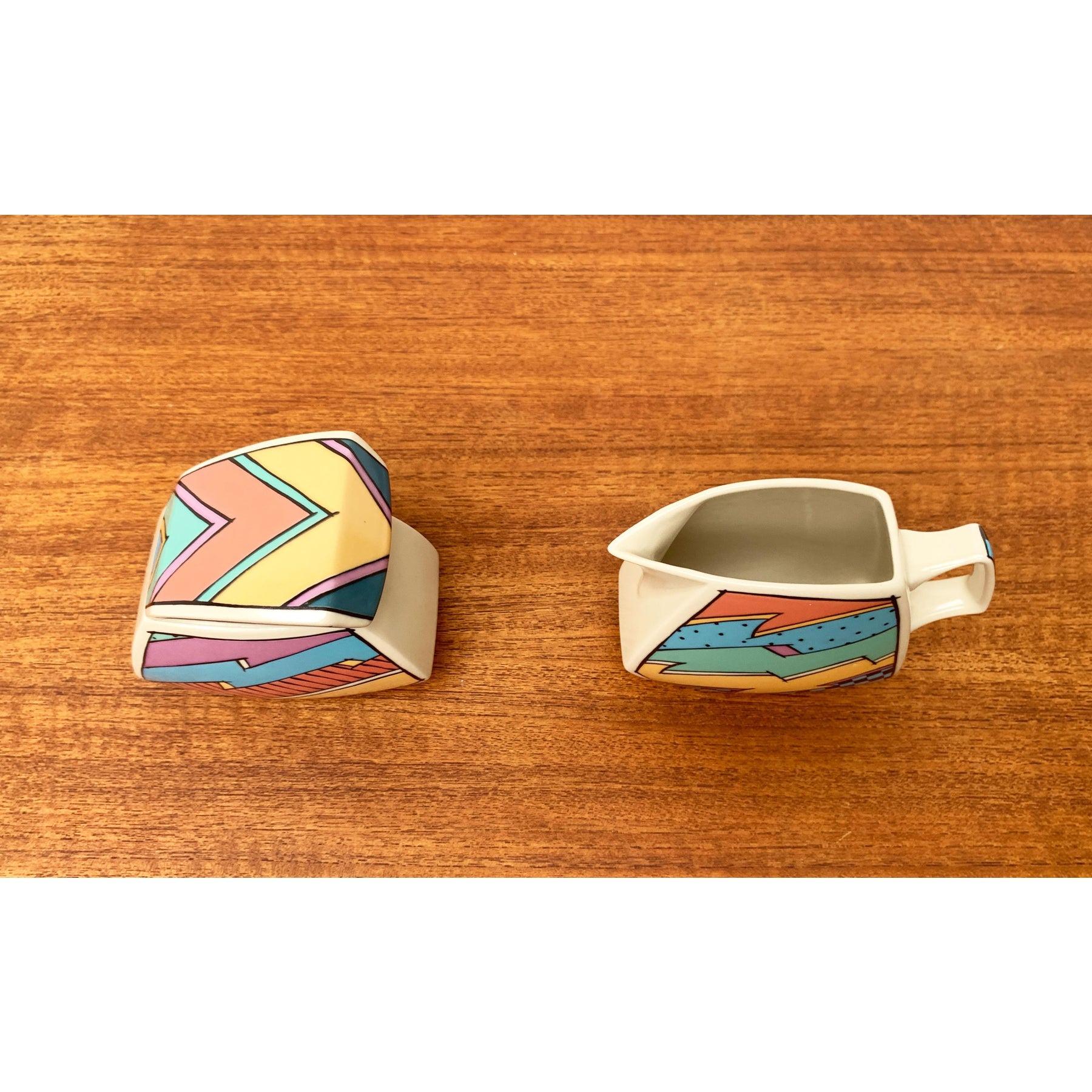 Set of 2 Postmodern Flash One Series Milk and Sugar Pot by Dorothy Hafner, 1980s (Deutsch) im Angebot