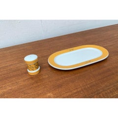 2er-Set postmoderne deutsche Flying Objects Serie Teller und Pfefferstreuer, 1990er Jahre