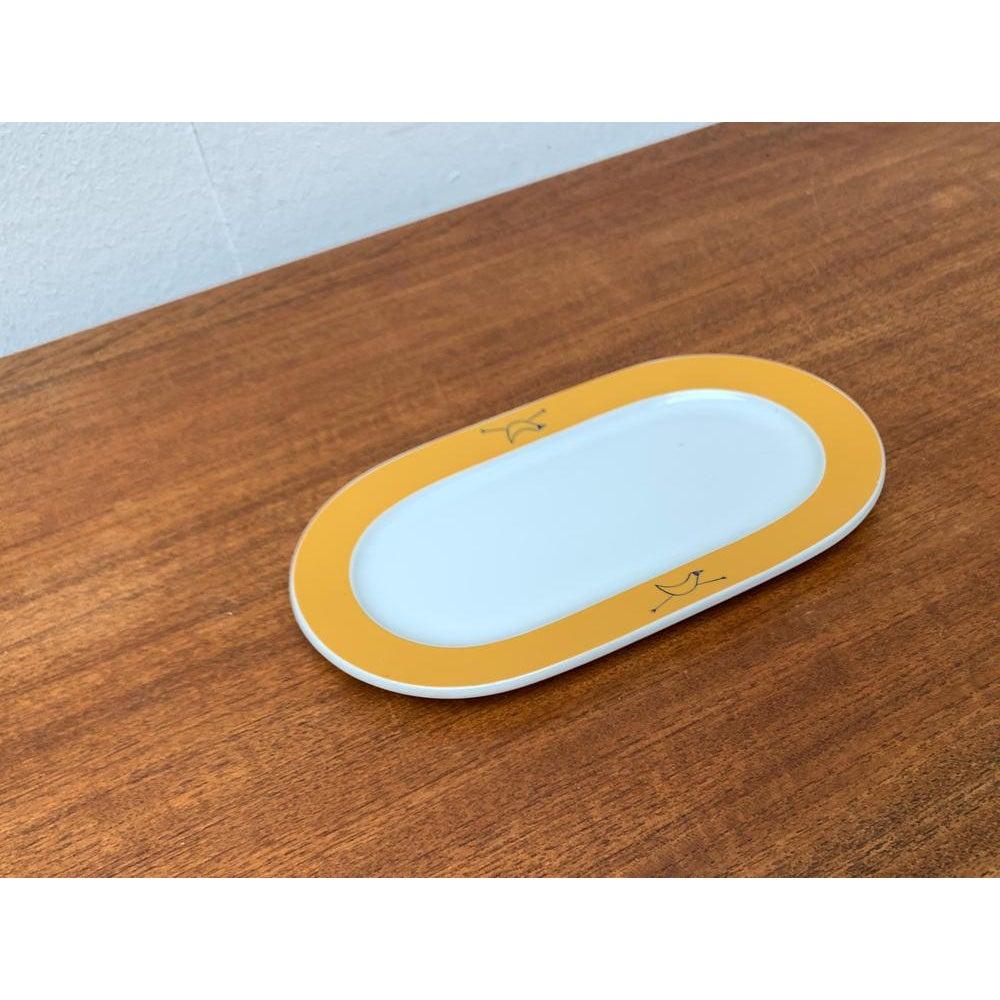Set of 2 Postmodern German Flying Objects Series Plate and Pepper Shaker, 1990s For Sale 3