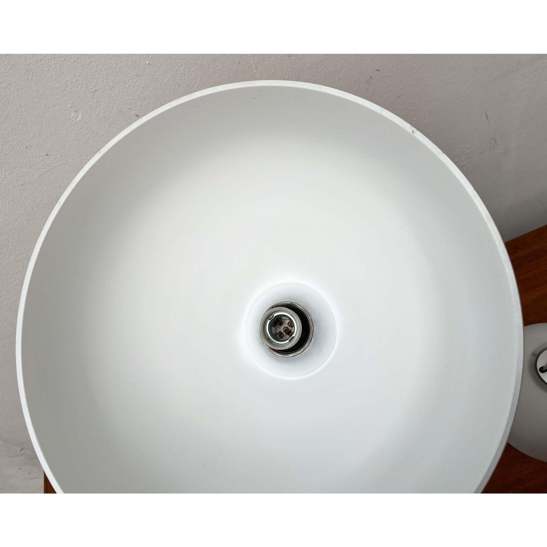 Set of 2 Postmodern Italian Model Gaia Glass Pendant Lamp by Luciano, 1980s For Sale 9