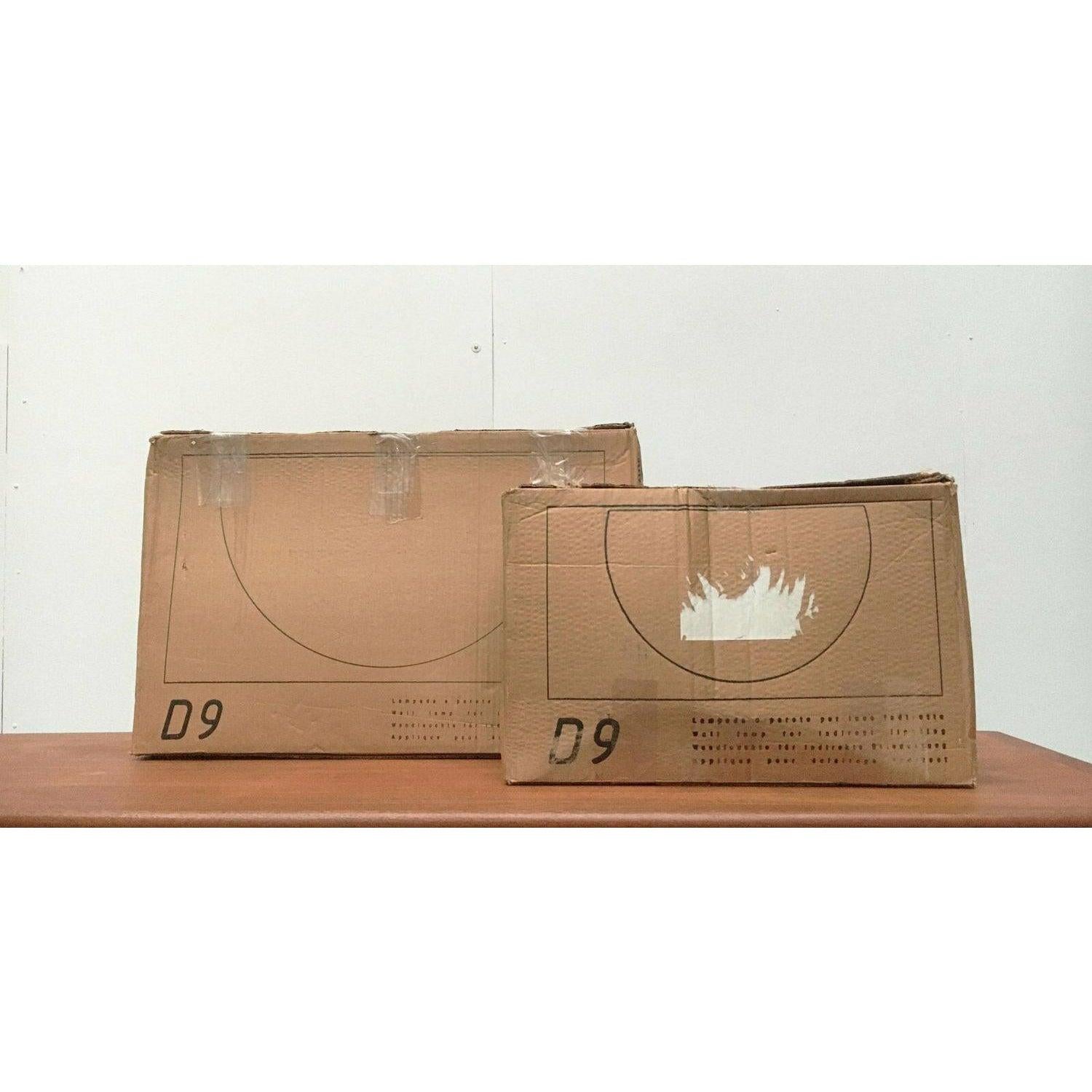 Ensemble de 2 lampes murales italiennes postmodernes modèle Piatto D9 pour Luceplan en vente 2