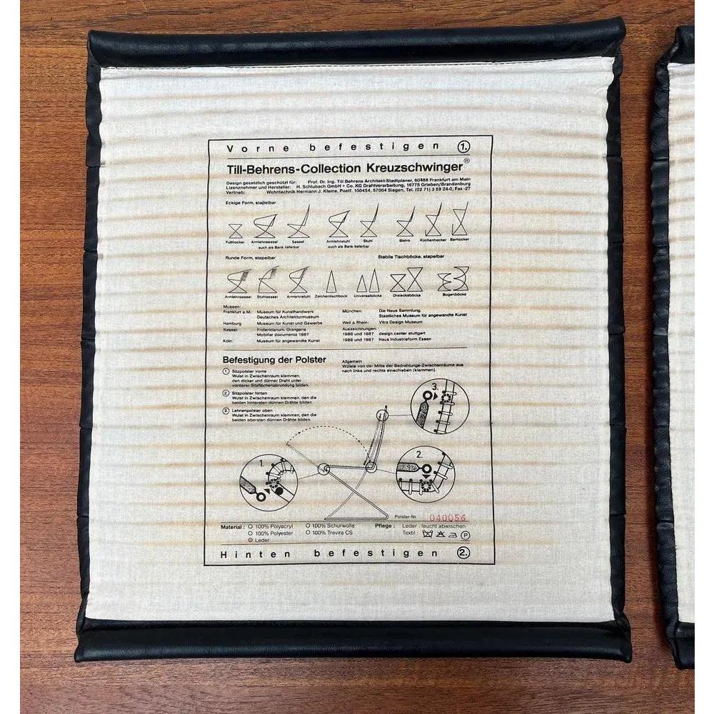 Pelle Set di 2 pad per sedie in pelle Kreuzschwinger postmoderno di Till Behrens, anni '80 in vendita