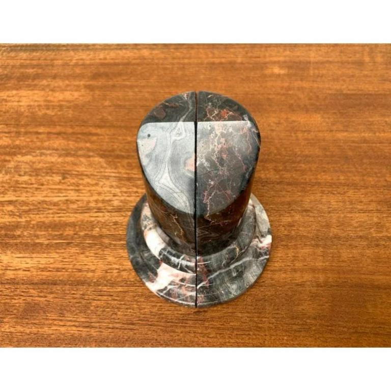 Set of 2 Postmodern Marble Bookends, 1980s In Excellent Condition For Sale In Hamburg, DE