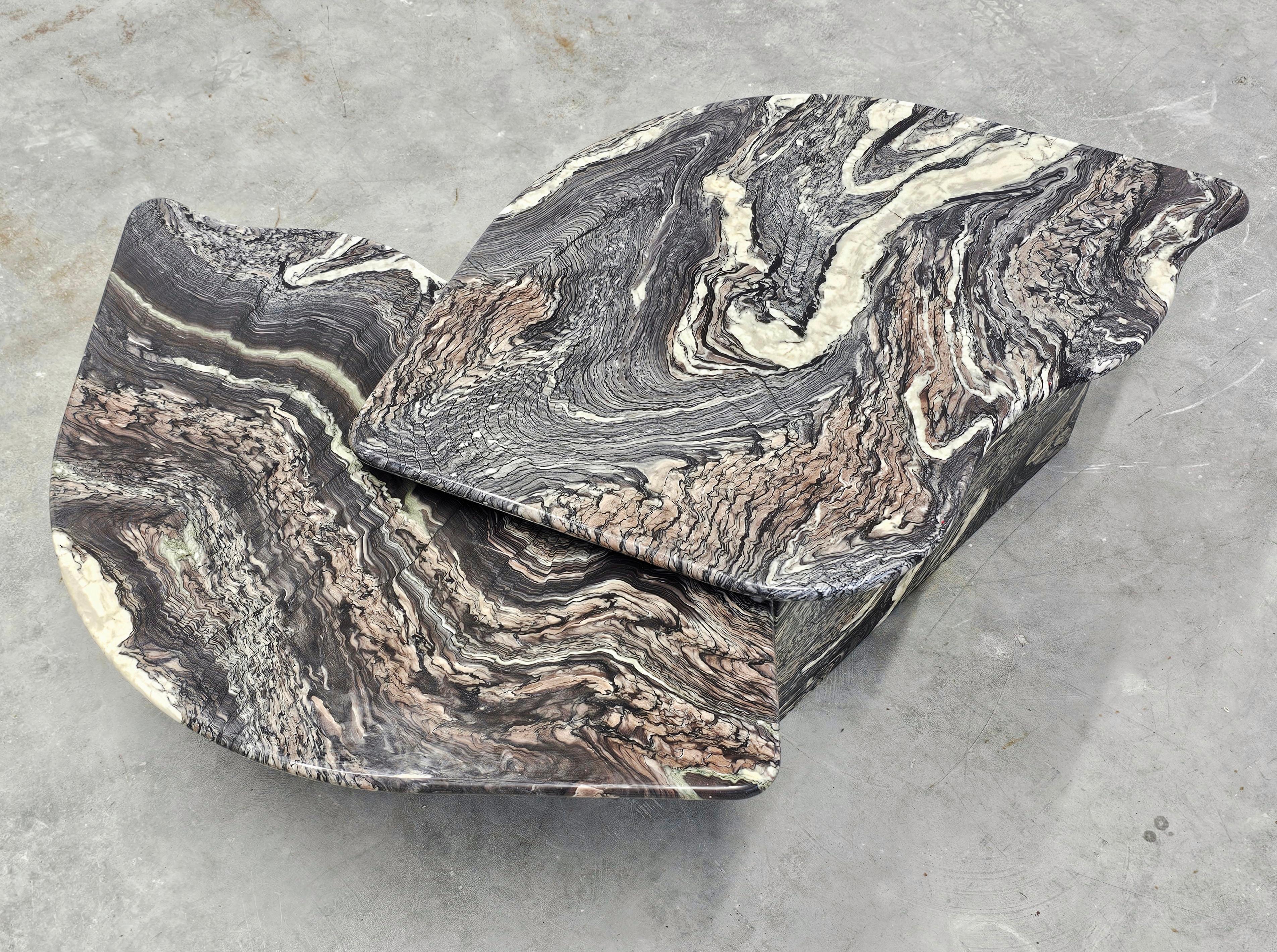 Set of 2 Postmodern Nesting Tables done in Cipollino Ondulato Marble, Italy 1980 8
