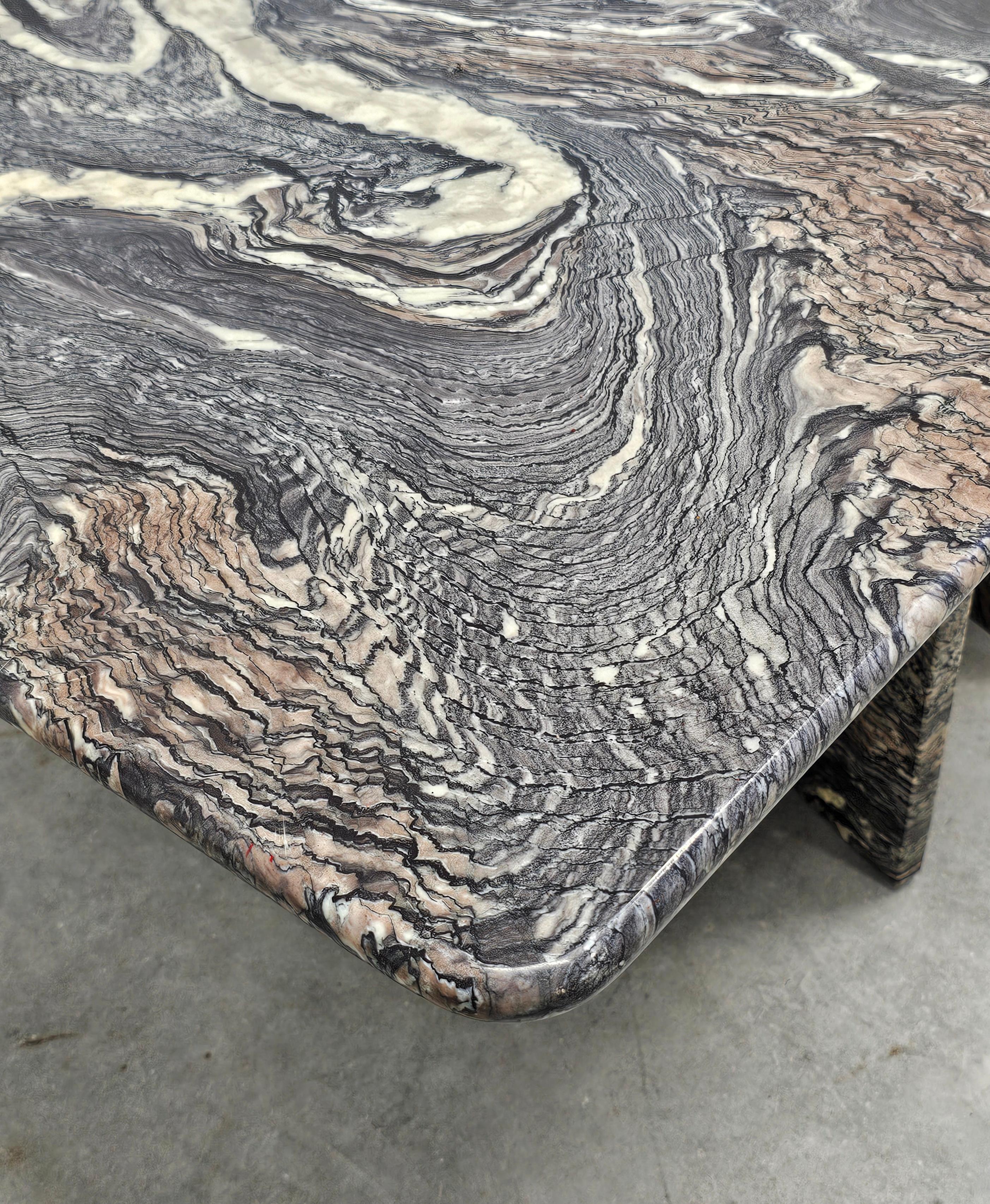 Set of 2 Postmodern Nesting Tables done in Cipollino Ondulato Marble, Italy 1980 3