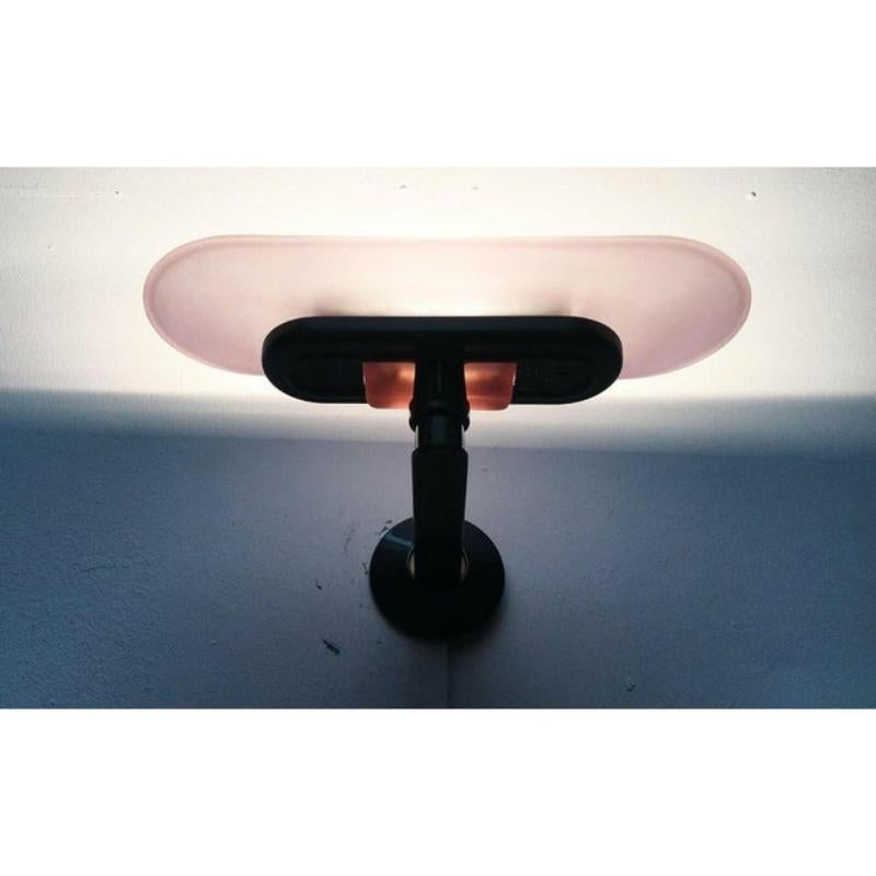 Juego de 2 apliques posmodernos Jill rosa de Perry King, S. Miranda, G. Arnaldi Metal en venta