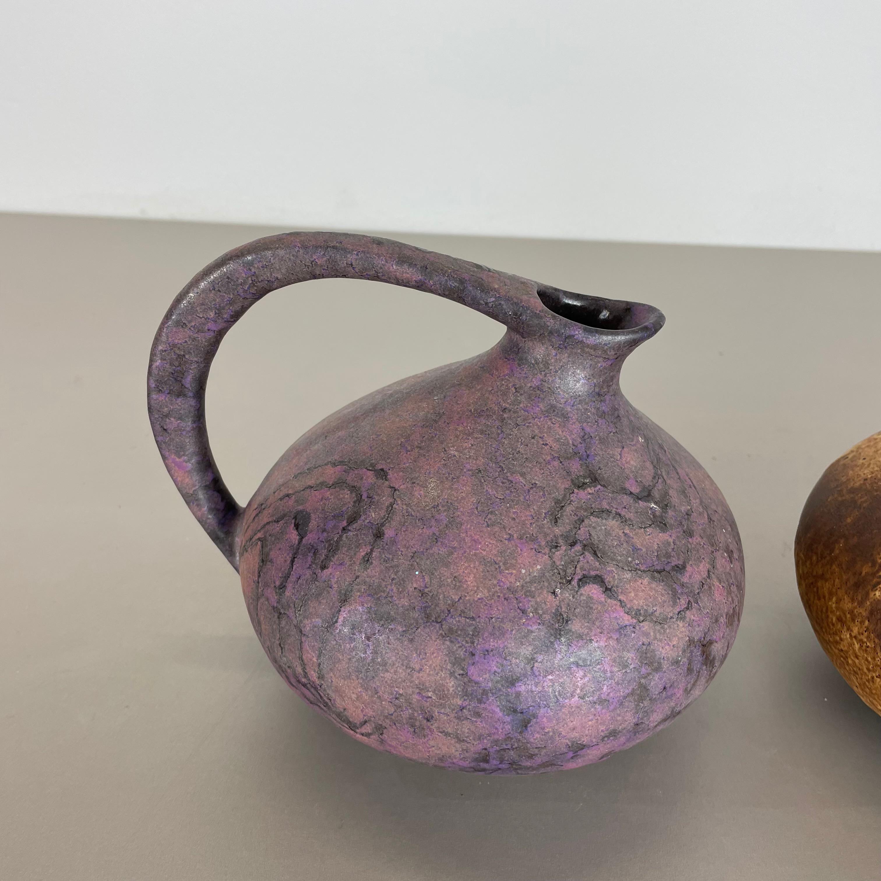 20ième siècle Ensemble de 2 vases en poterie 