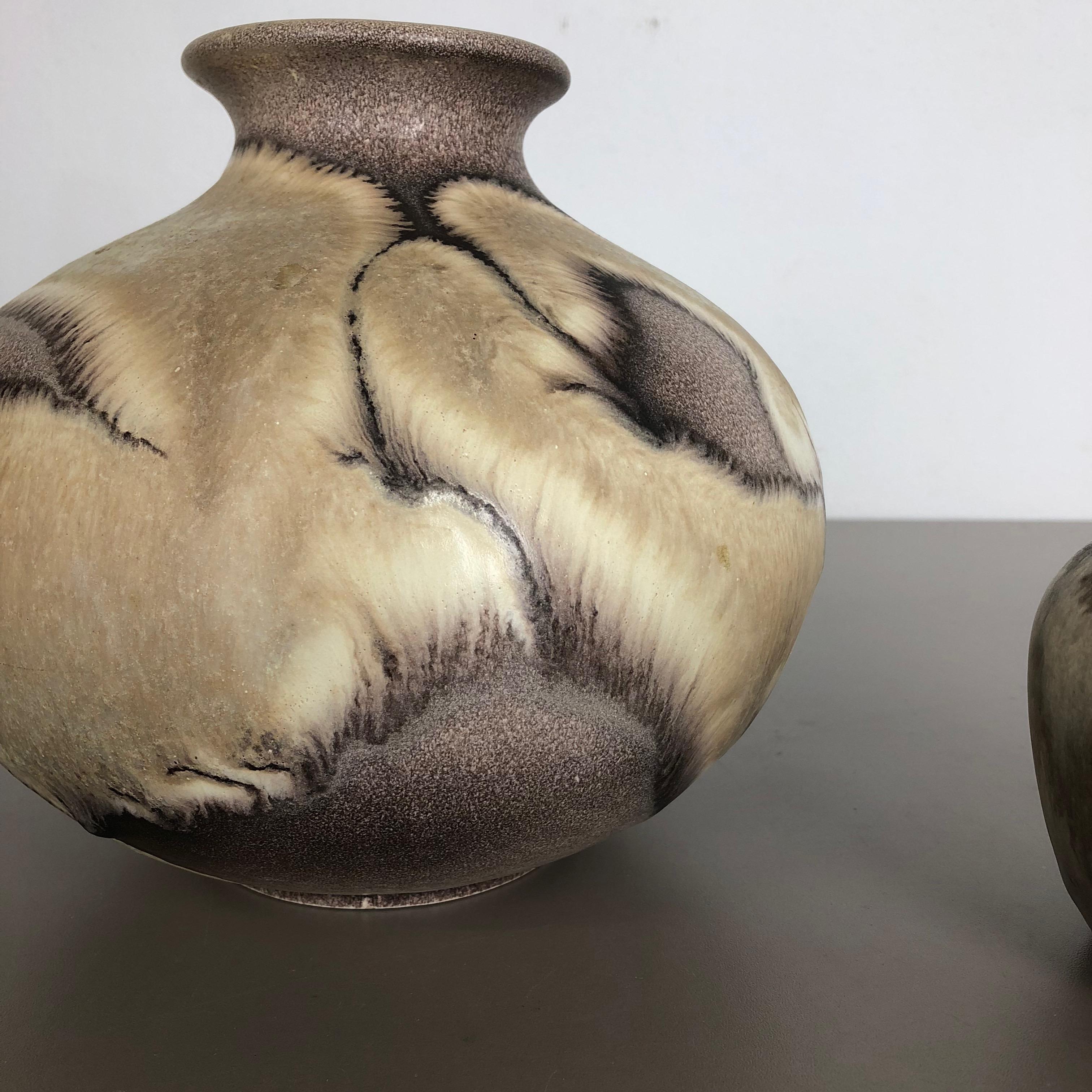 Set of 2 Pottery Vases Fat Lava Abstract Designed by Ruscha, Germany, 1960s In Good Condition For Sale In Kirchlengern, DE