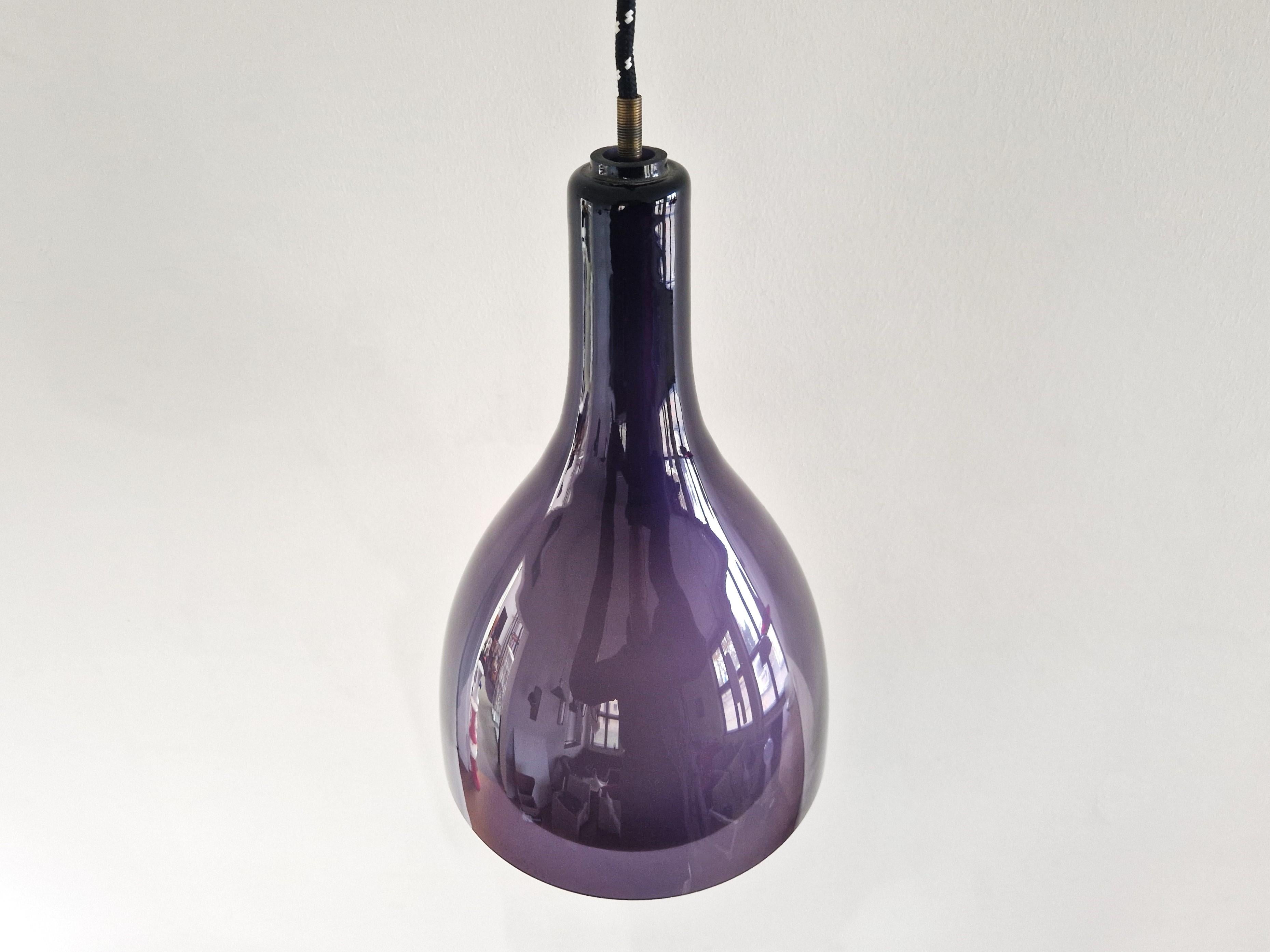 European Set of 2 purple and white glass pendant lamps, 1960's / 1970's For Sale