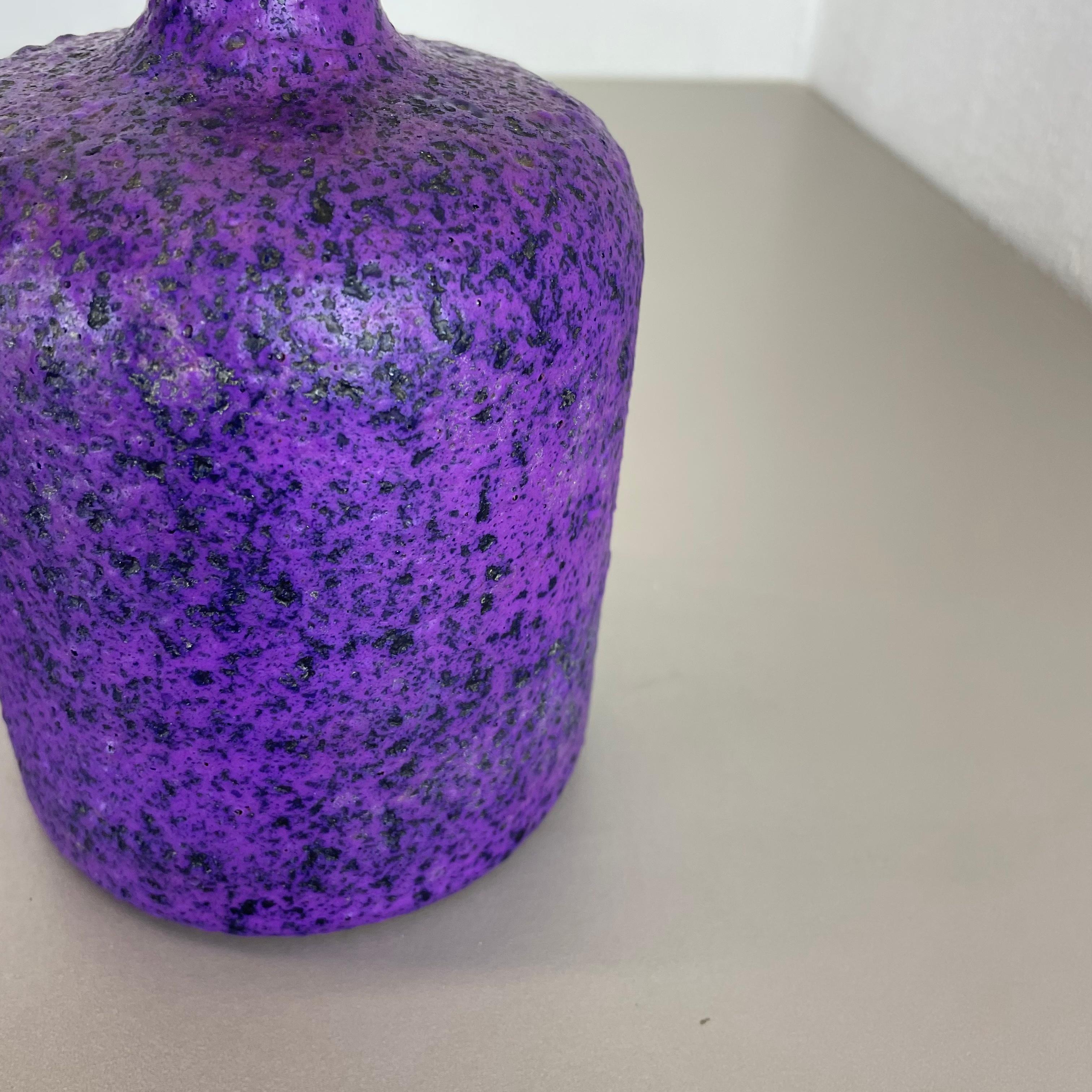 Satz von 2 lila-rosa Keramik Vase Objects Otto Keramik, Deutschland, 1970 im Angebot 7