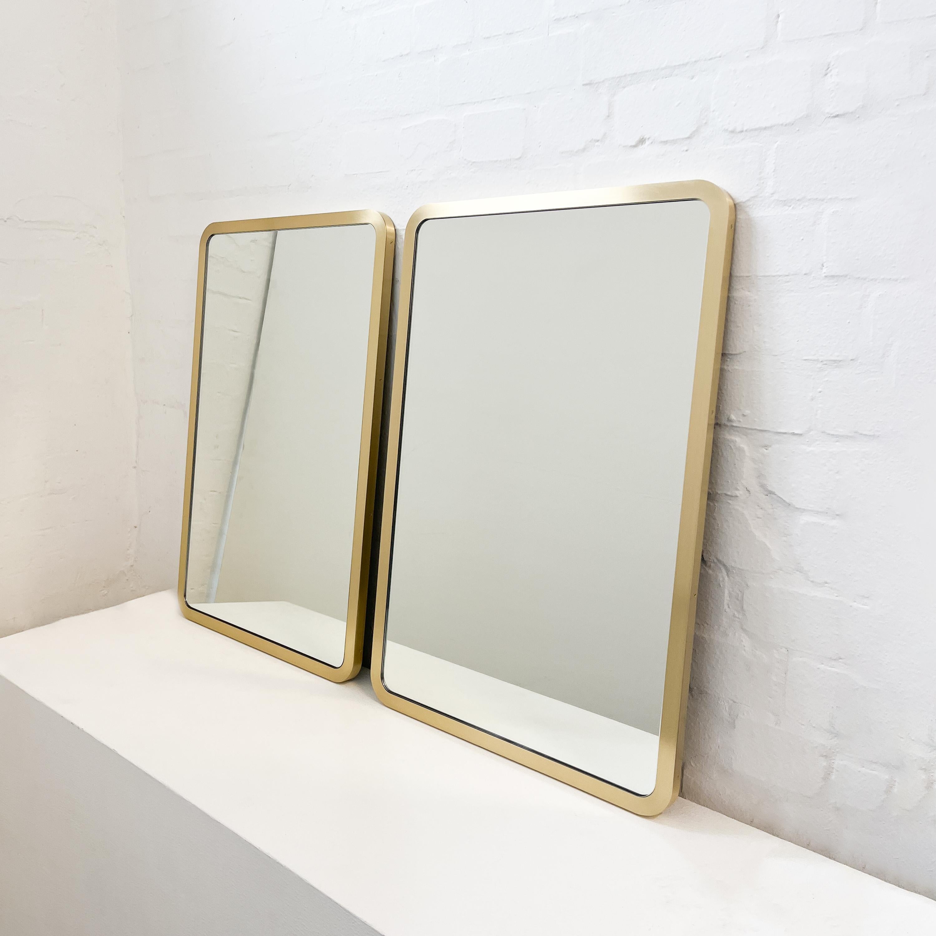 British Set of 2 Quadris Rectangular Mirrors with Handcrafted Brushed Brass Frame, Large For Sale