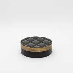 2er-Set gesteppte Boxen aus schwarzer Eiche mit Bronze Patina Messing von Kifu Paris