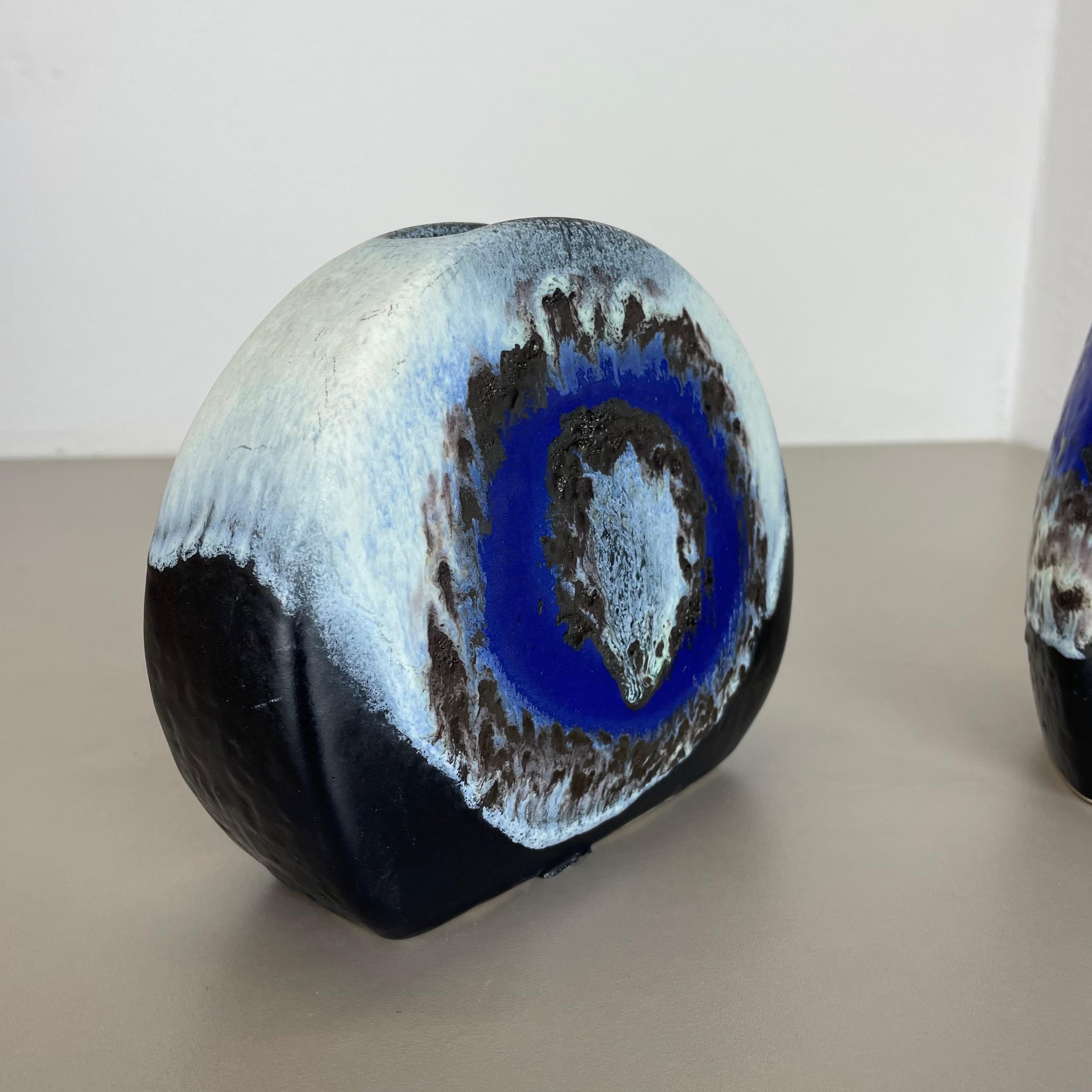 20ième siècle Ensemble de 2 vases 