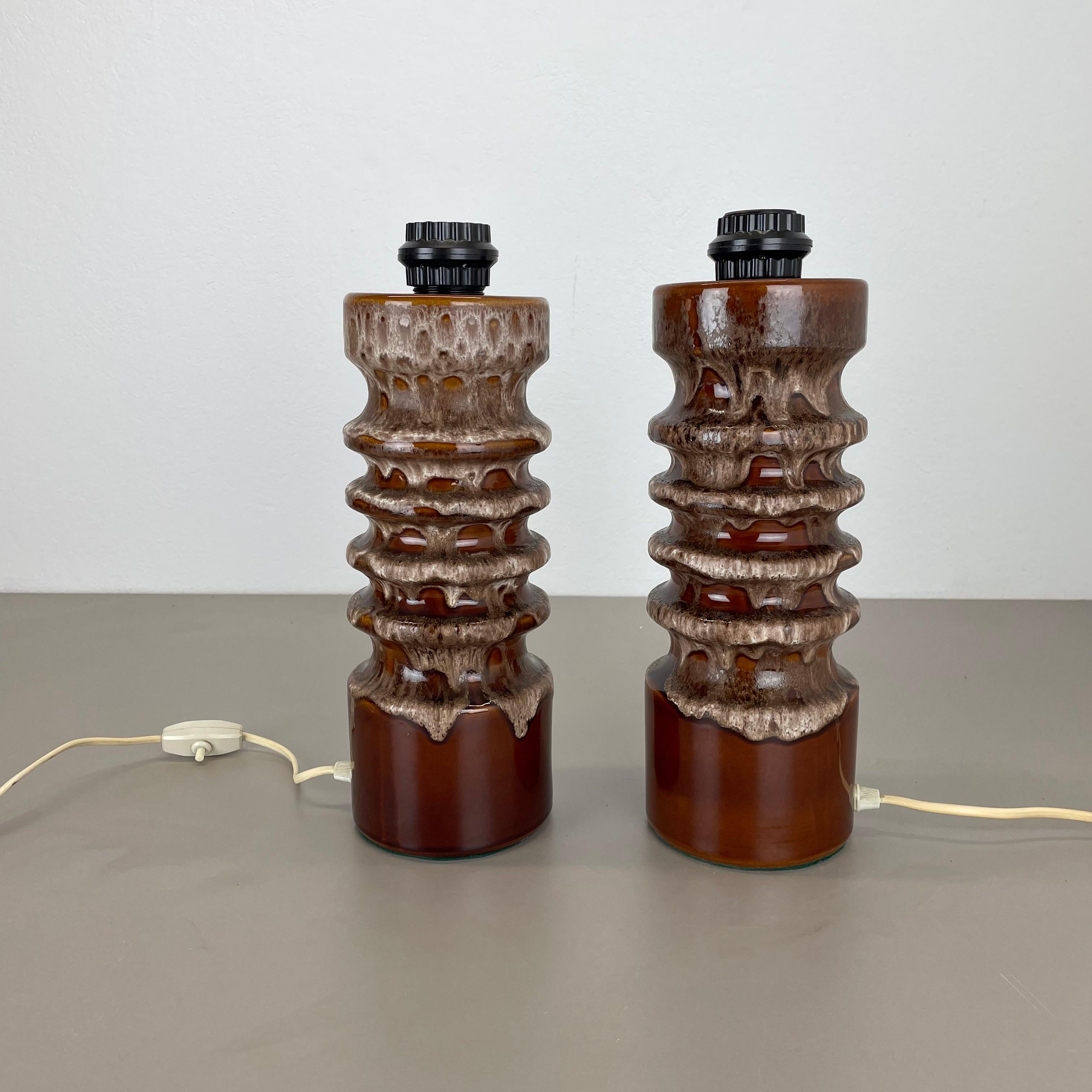 set of 2 Rare Fat Lava Ceramic WGP Table Light Hustadt Leuchten , Germany, 1970s In Good Condition For Sale In Kirchlengern, DE