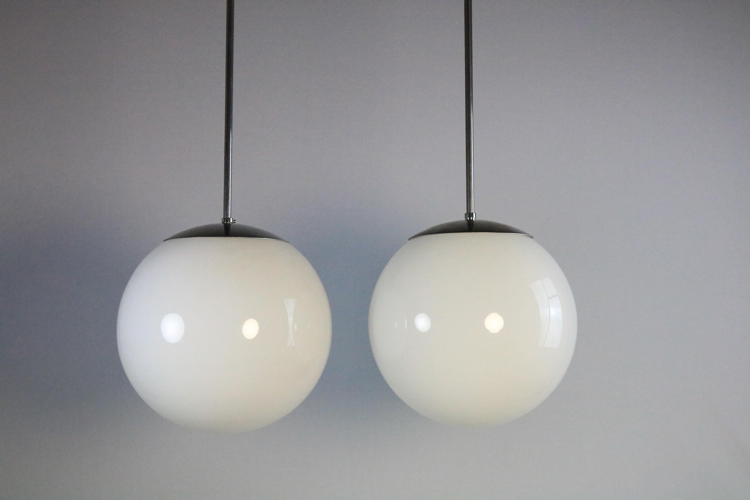 Set of 2 Rare Original 1940s Ball Lamps, Opaline Glass, Bauhaus For Sale 4