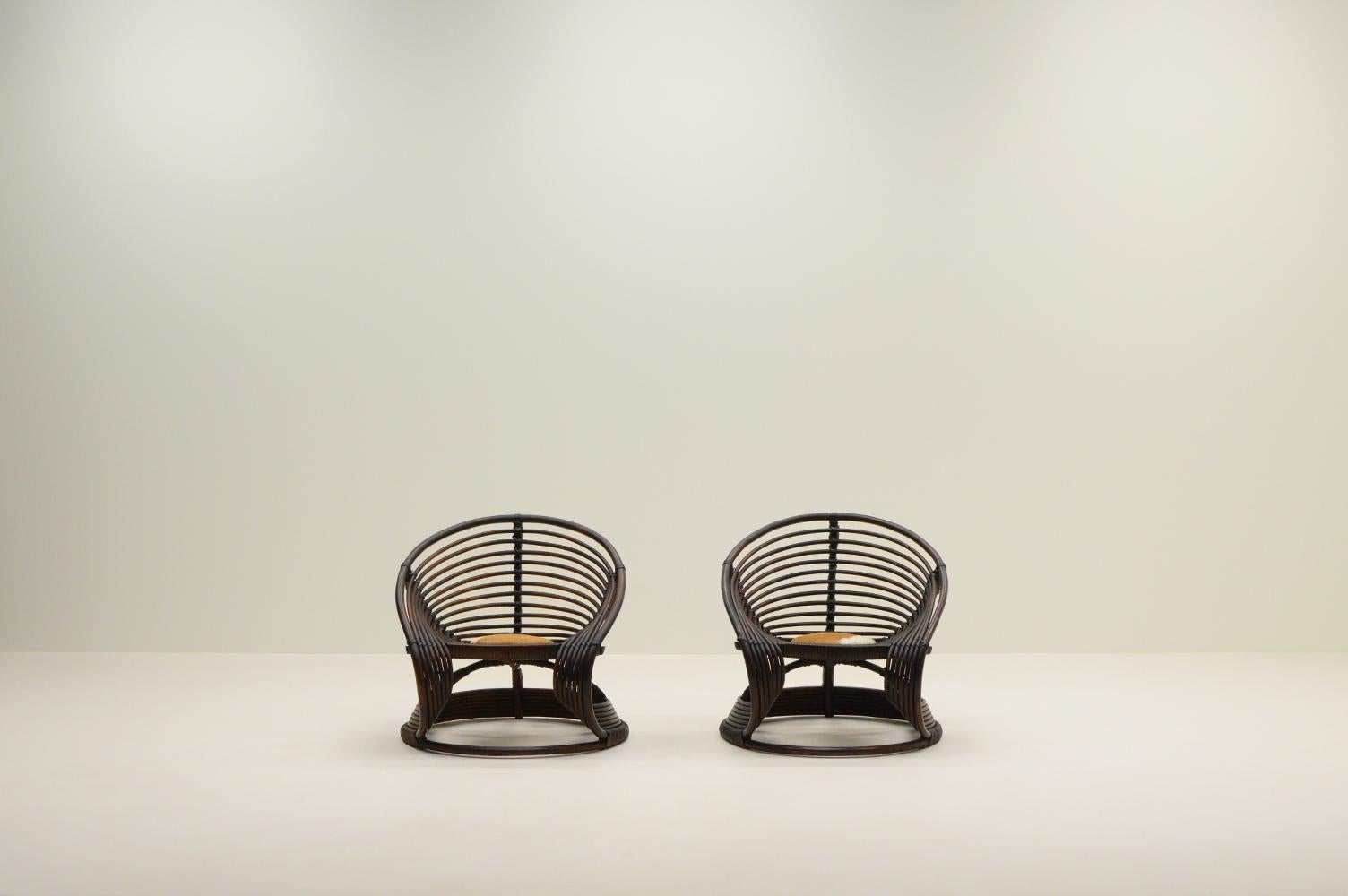 italien Ensemble de 2 chaises longues en rotin fabriquées à la main, Italie, années 1960. en vente