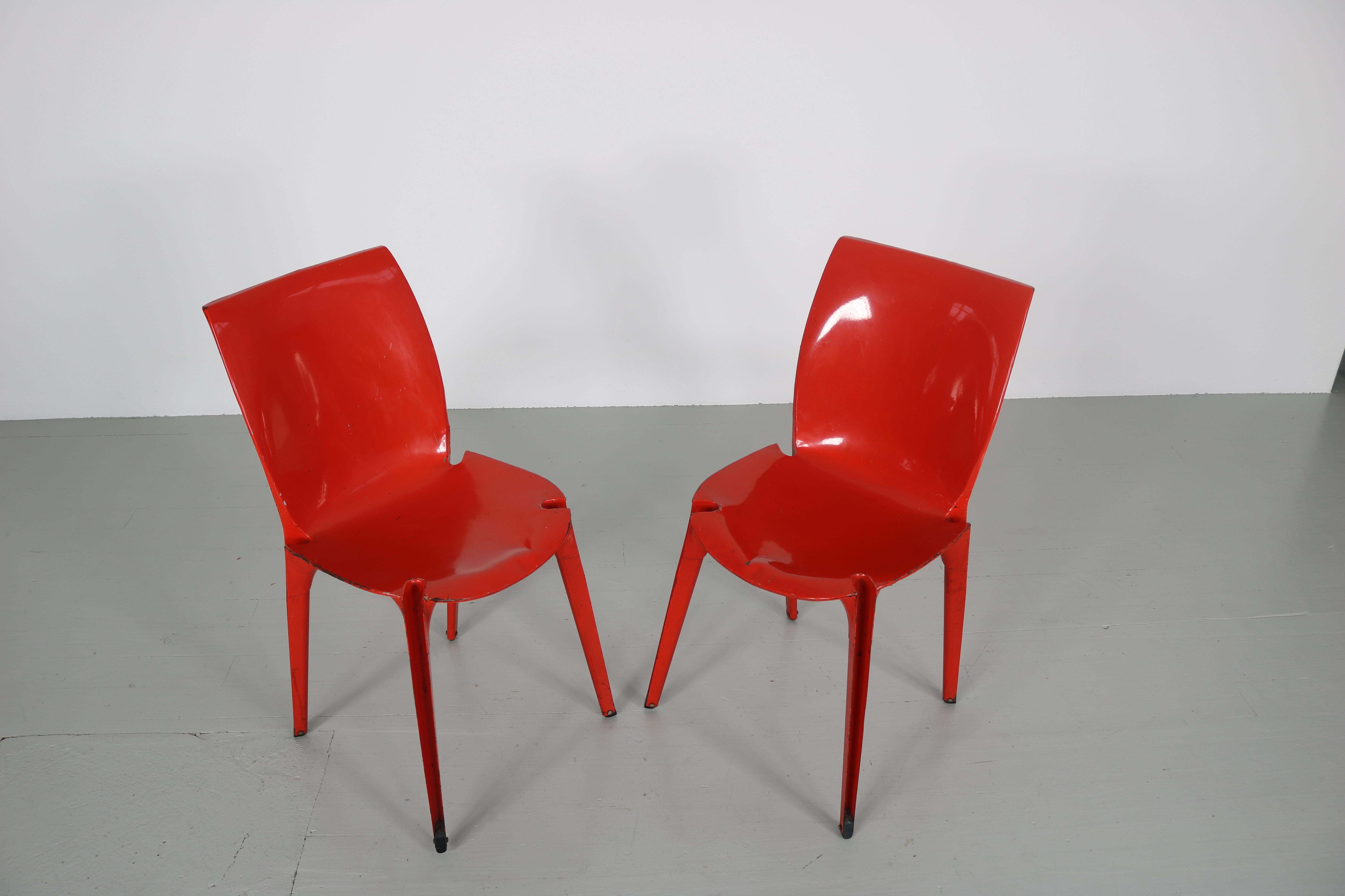 Set of 2 red 