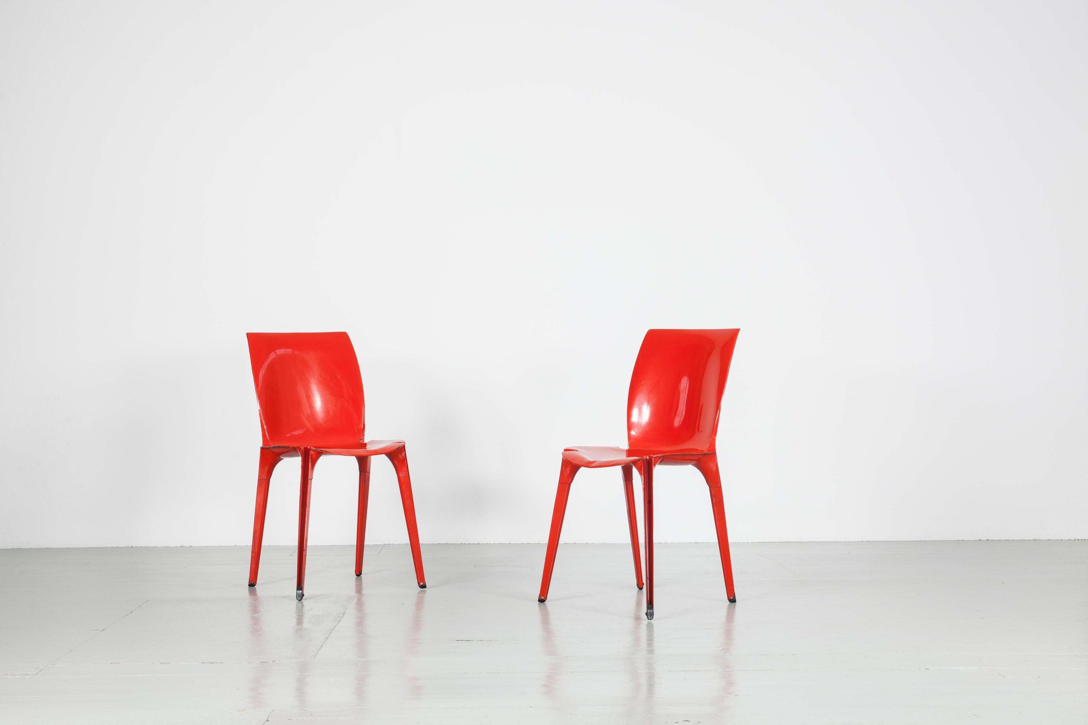Set of 2 red 