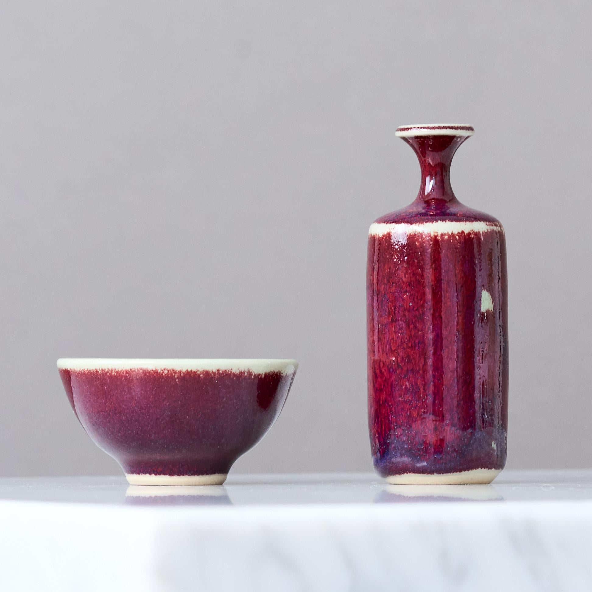 20ième siècle Ensemble de 2 vases miniatures en grès rouge du céramiste suédois Rolf Palm, années 1970 en vente